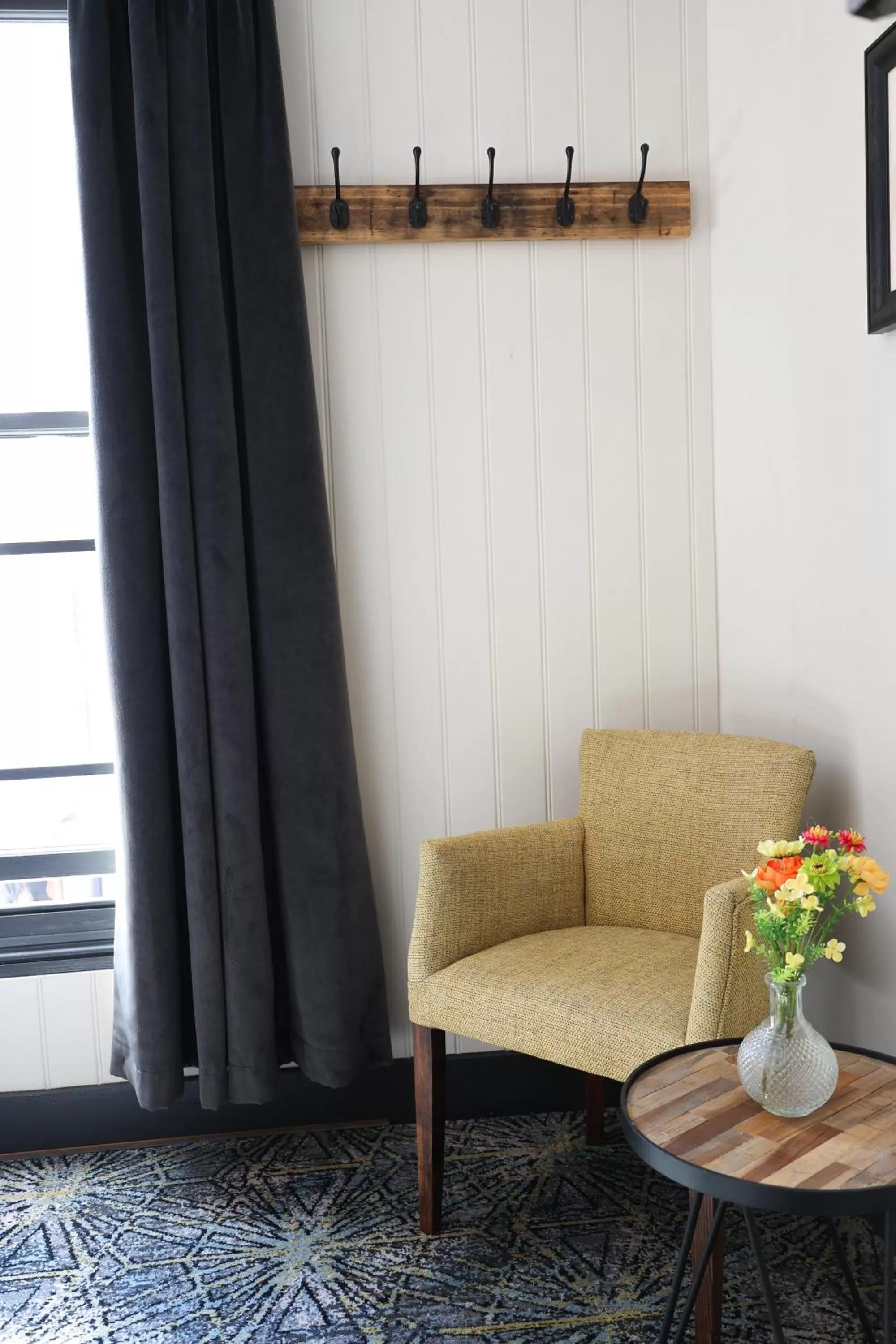 Seating area in The Turks Head