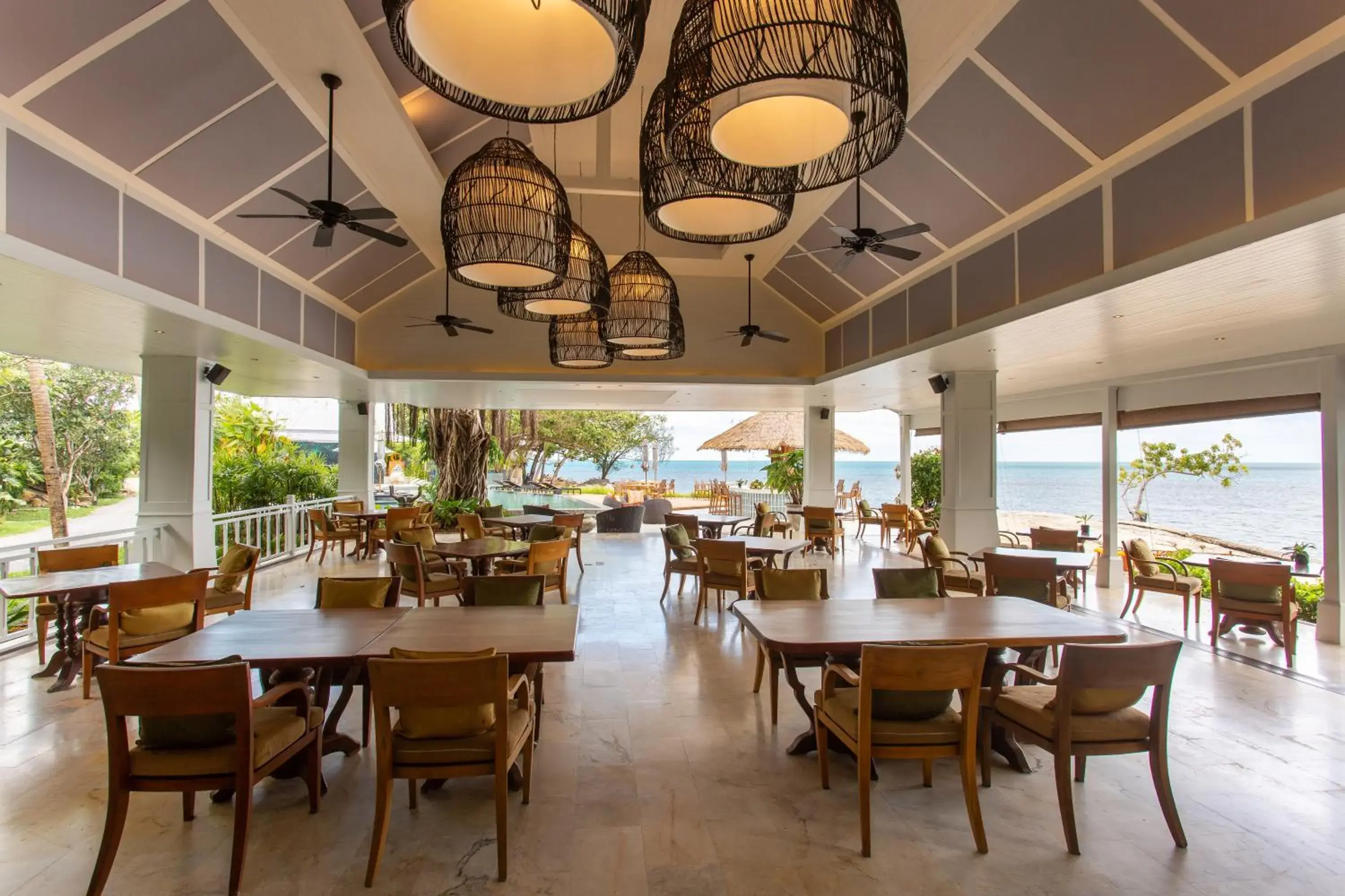 Restaurant/Places to Eat in Rocky's Boutique Resort - Veranda Collection Samui - SHA Extra Plus