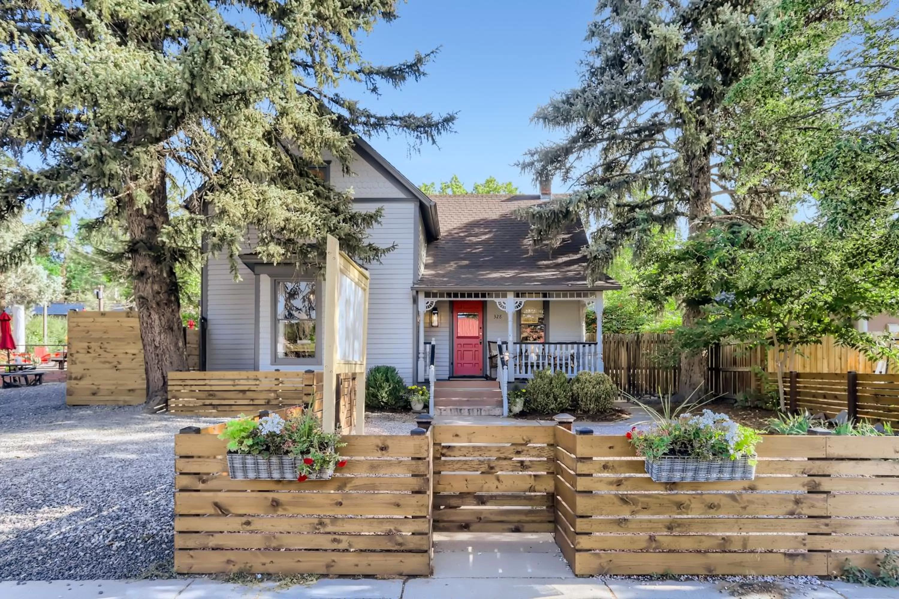 Property building in A-Lodge Lyons