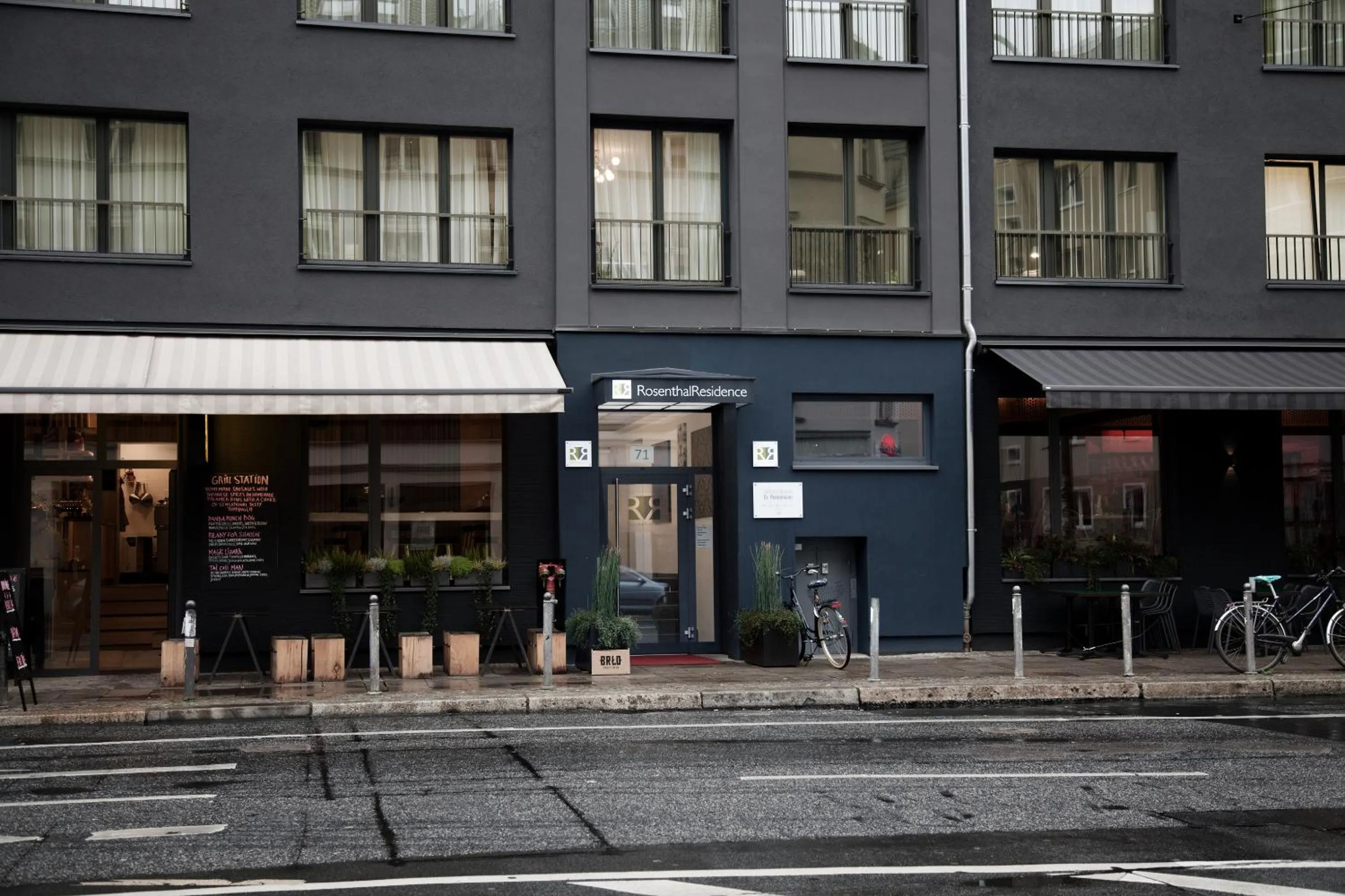 Restaurant/places to eat in Apartments Rosenthal Residence