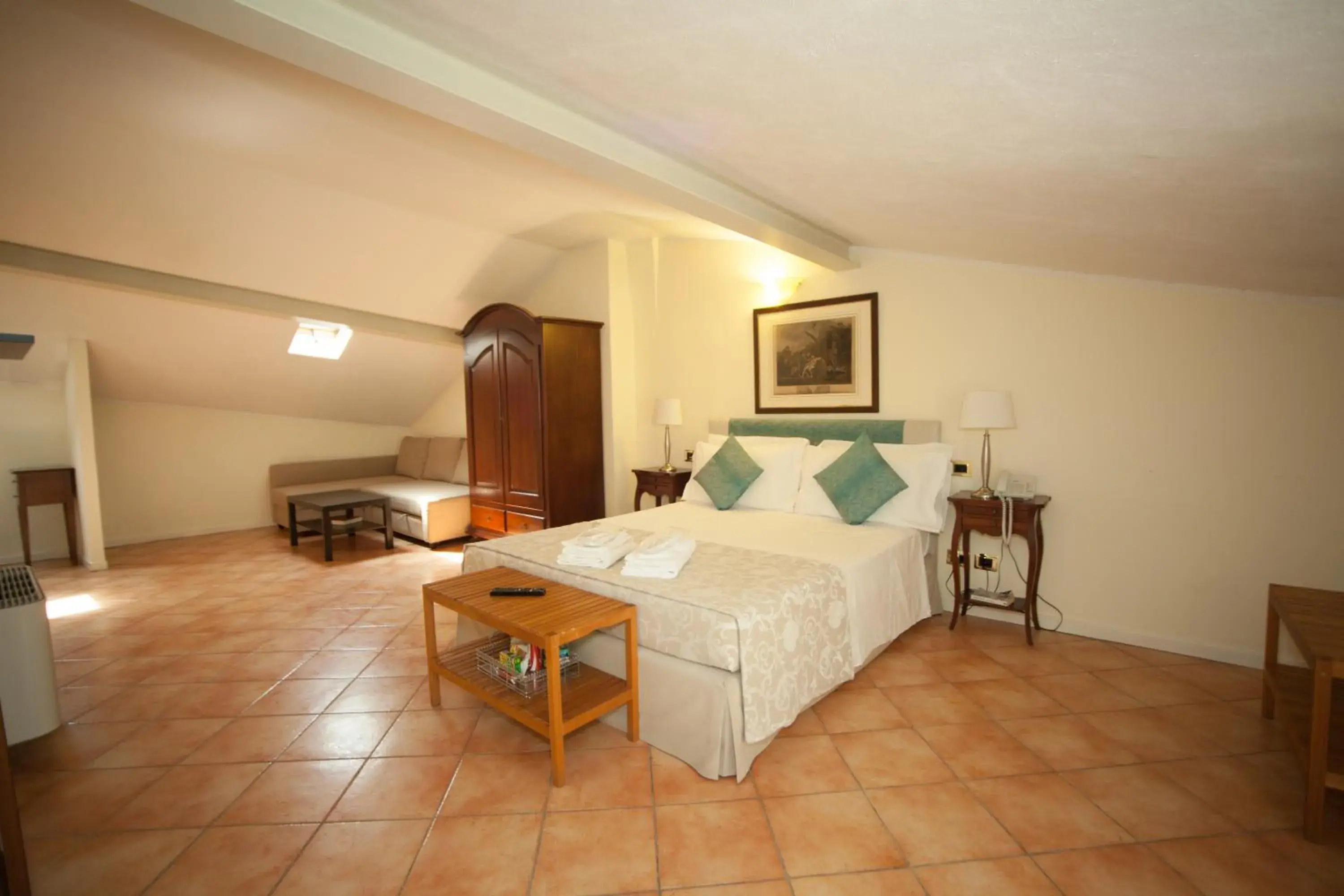 Photo of the whole room, Bed in Albergo Orologio