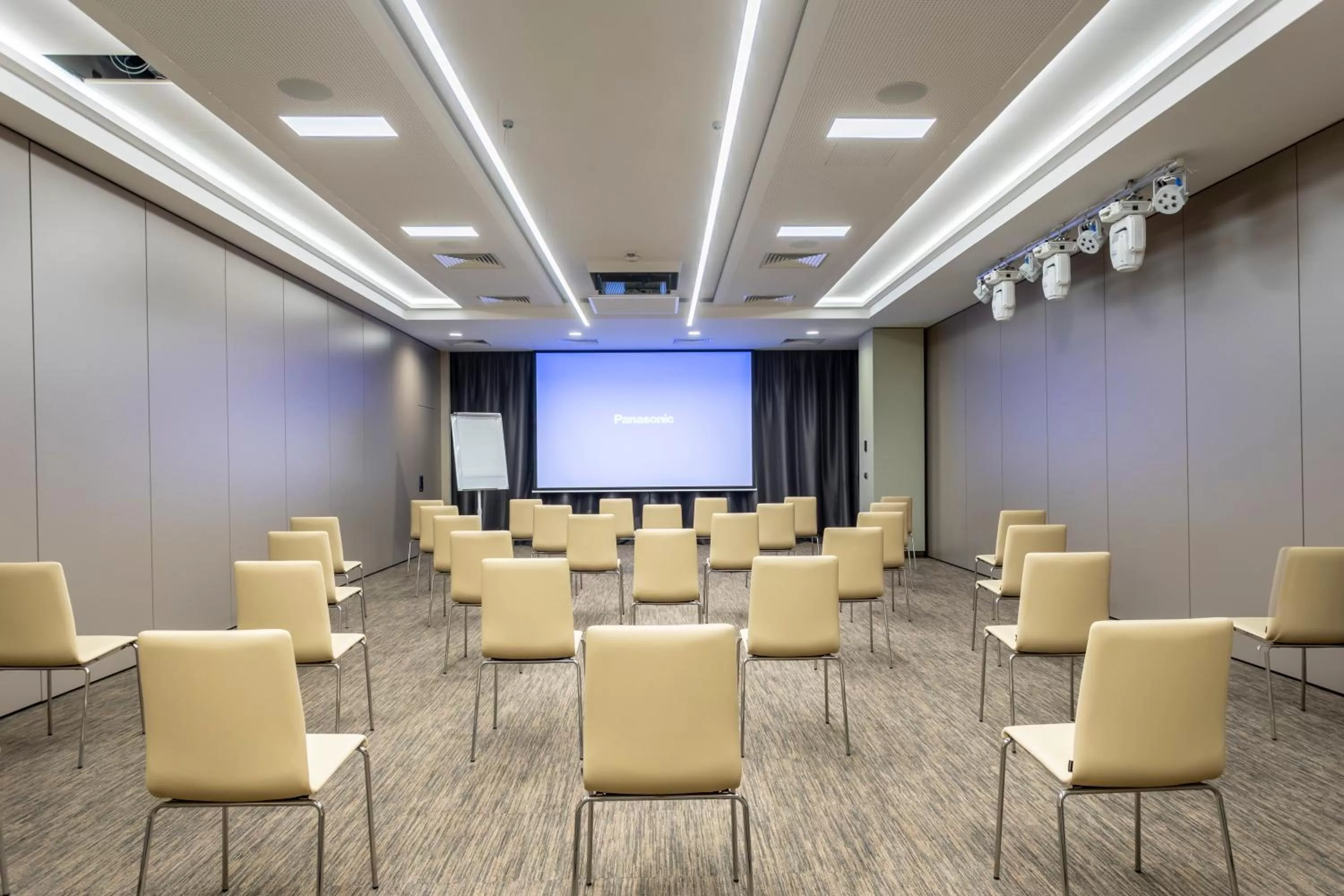 Business facilities in Hotel Bulgaria
