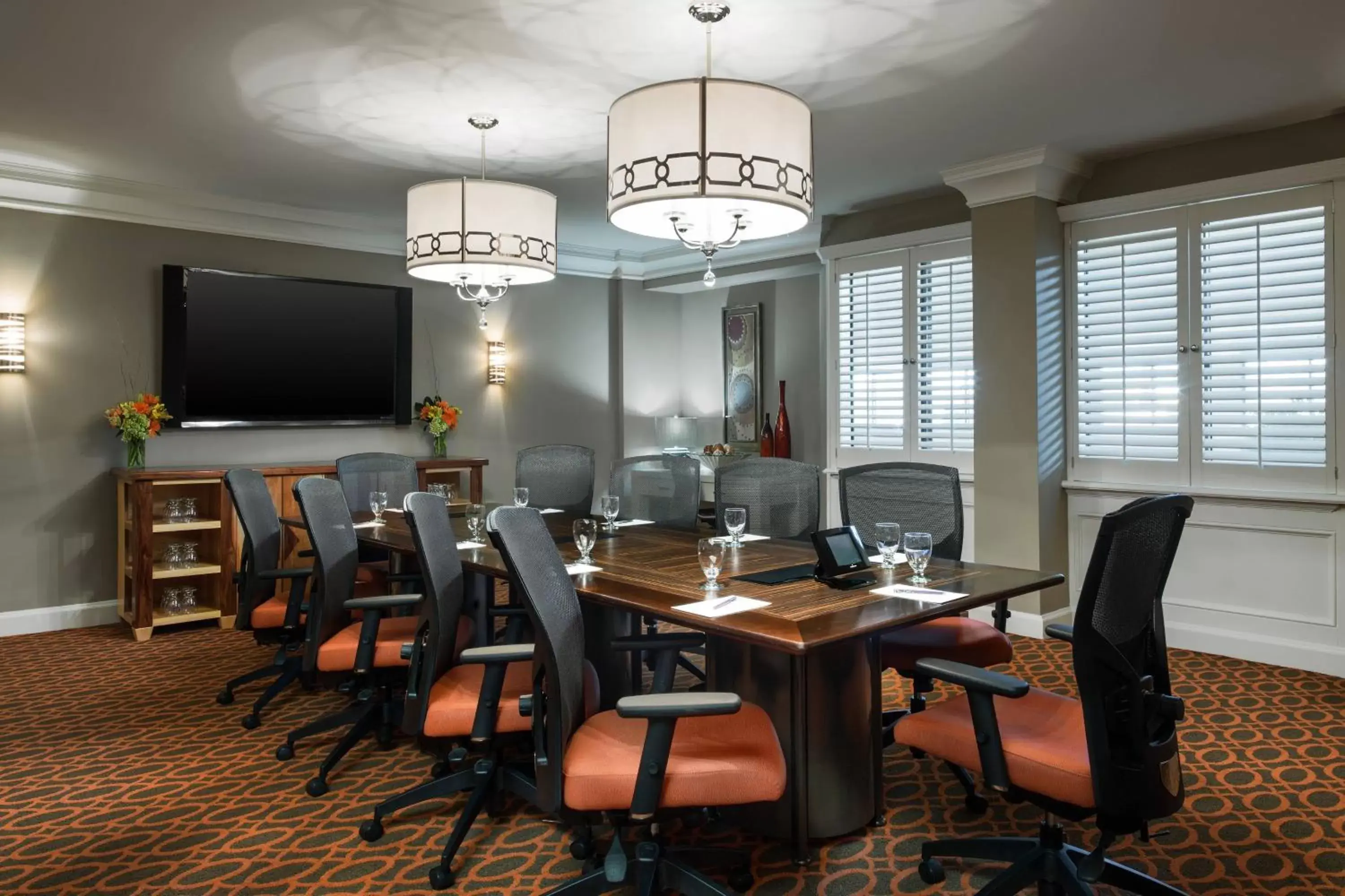 Meeting/conference room, Restaurant/Places to Eat in Sheraton Charlotte Airport
