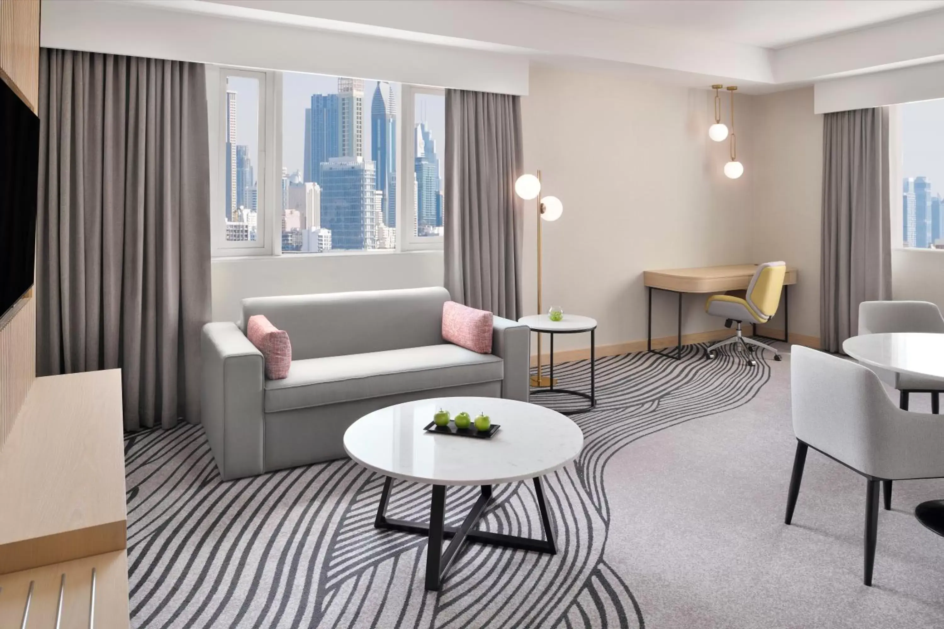 1 King Bed 1 Bedroom Suite Smoking in Crowne Plaza - Dubai Jumeirah by IHG 1 King Bed 1 Bedroom Suite Smoking in Crowne Plaza - Dubai Jumeirah by IHG