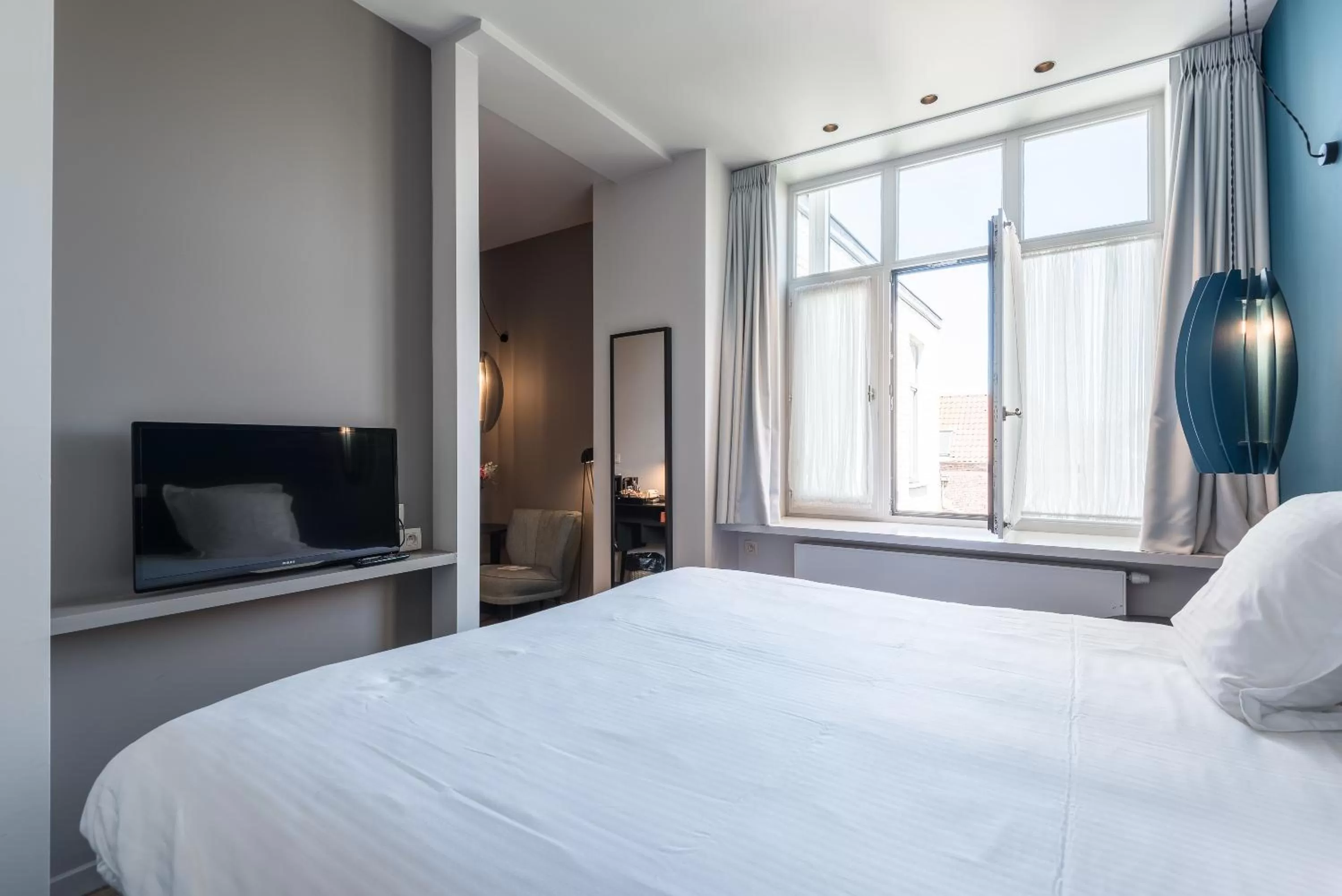 Nearby landmark, Bed in Zakske13 - Design Boutique B&B in Bruges city centre