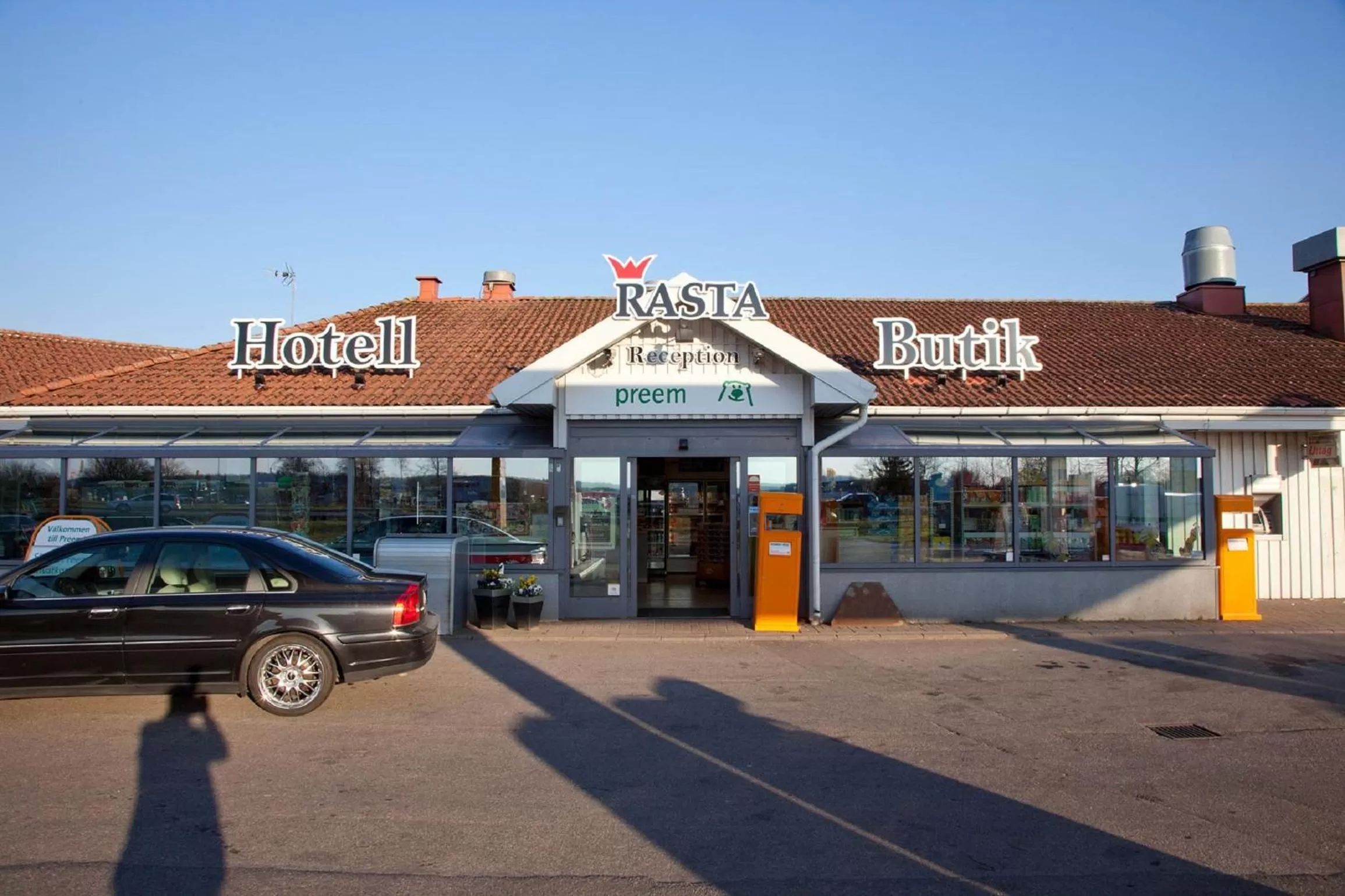 Facade/entrance in Rasta Falköping