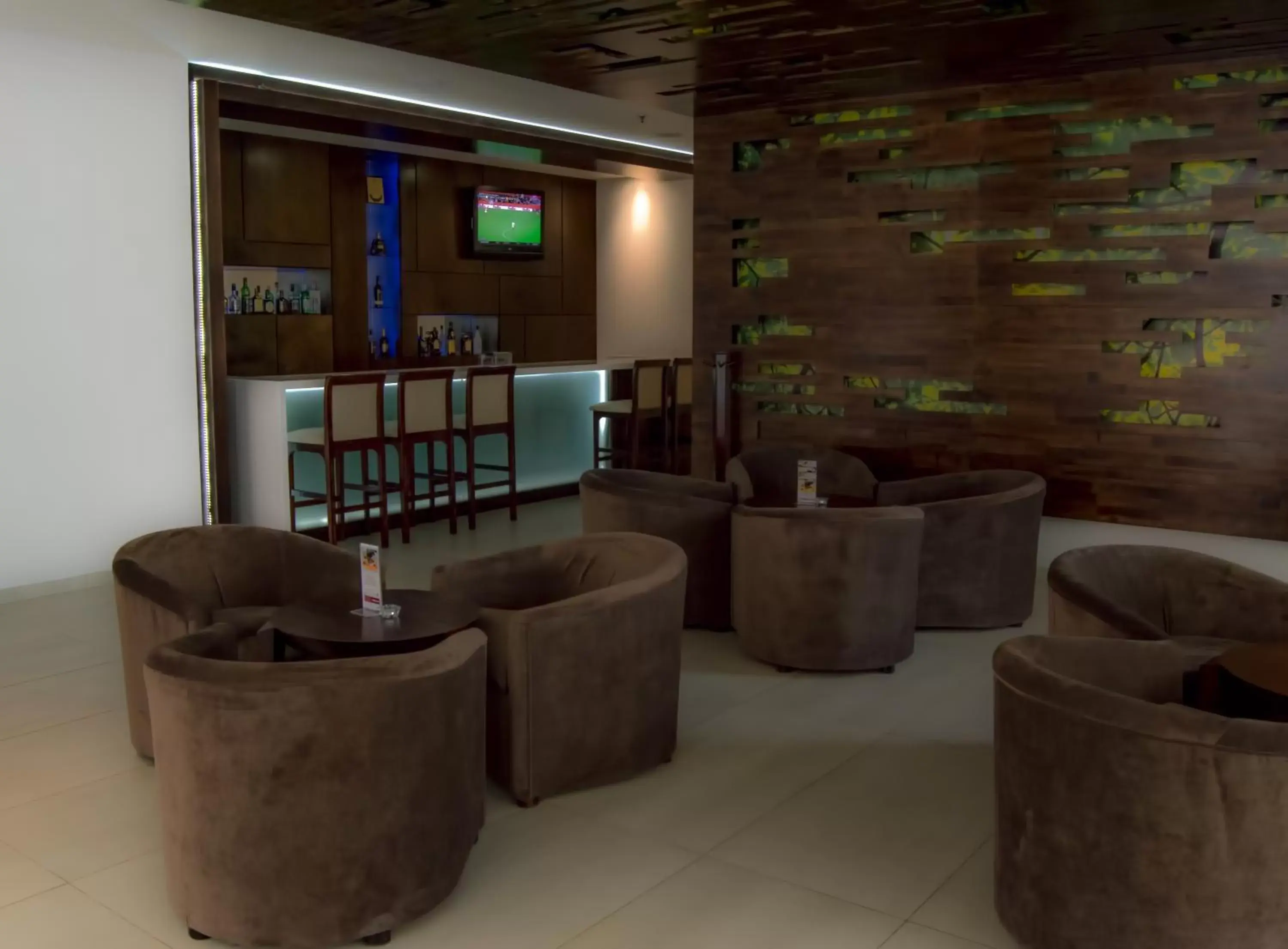 Other, Lounge/Bar in Hotel Clarion Suites Guatemala