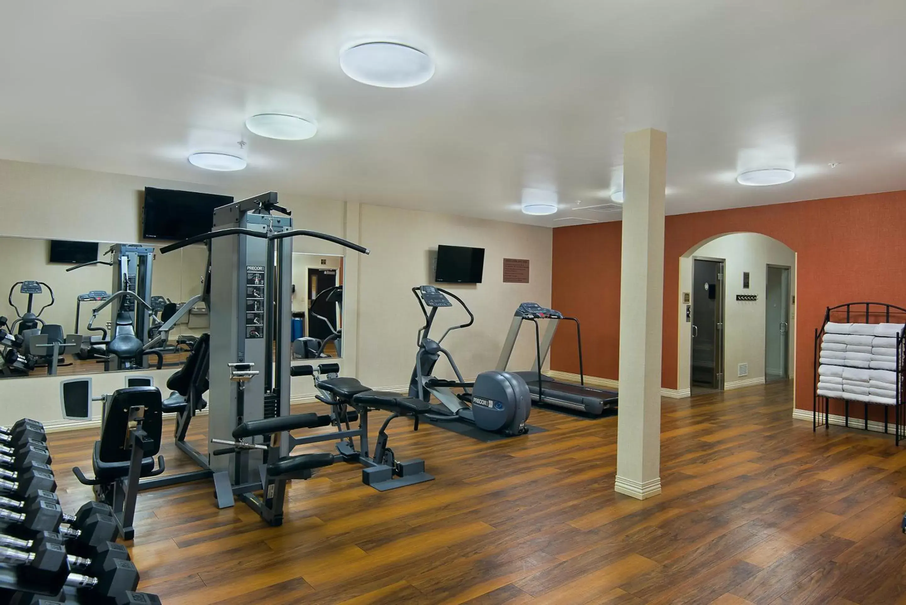 Fitness centre/facilities, Fitness Center/Facilities in Oxford Suites Boise