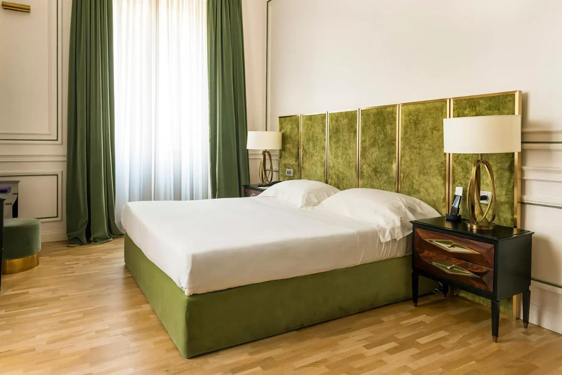 Bed in Palazzo Dama - Preferred Hotels & Resorts