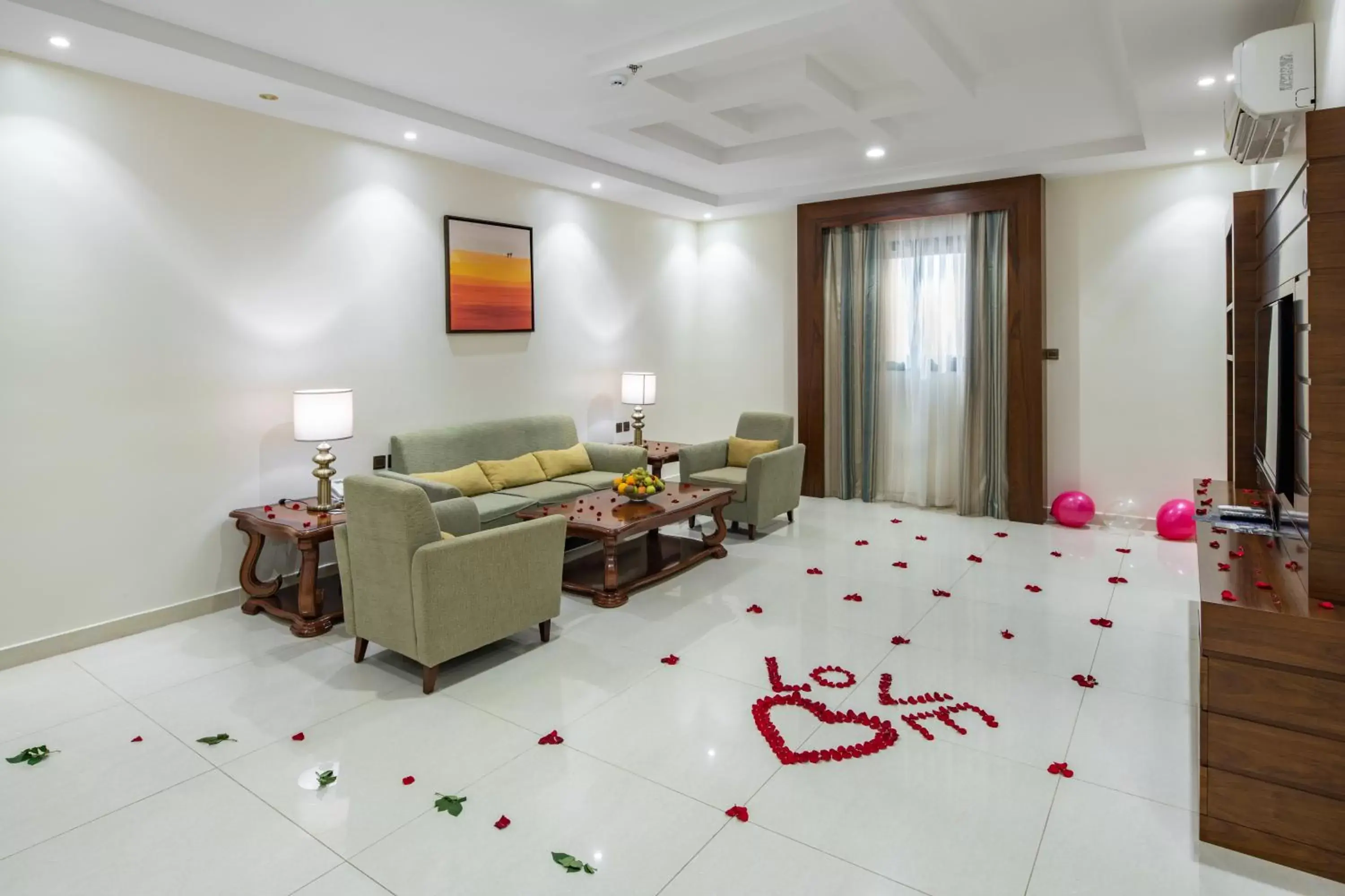 Living room, Seating Area in Radisson Blu Hotel, Buraidah