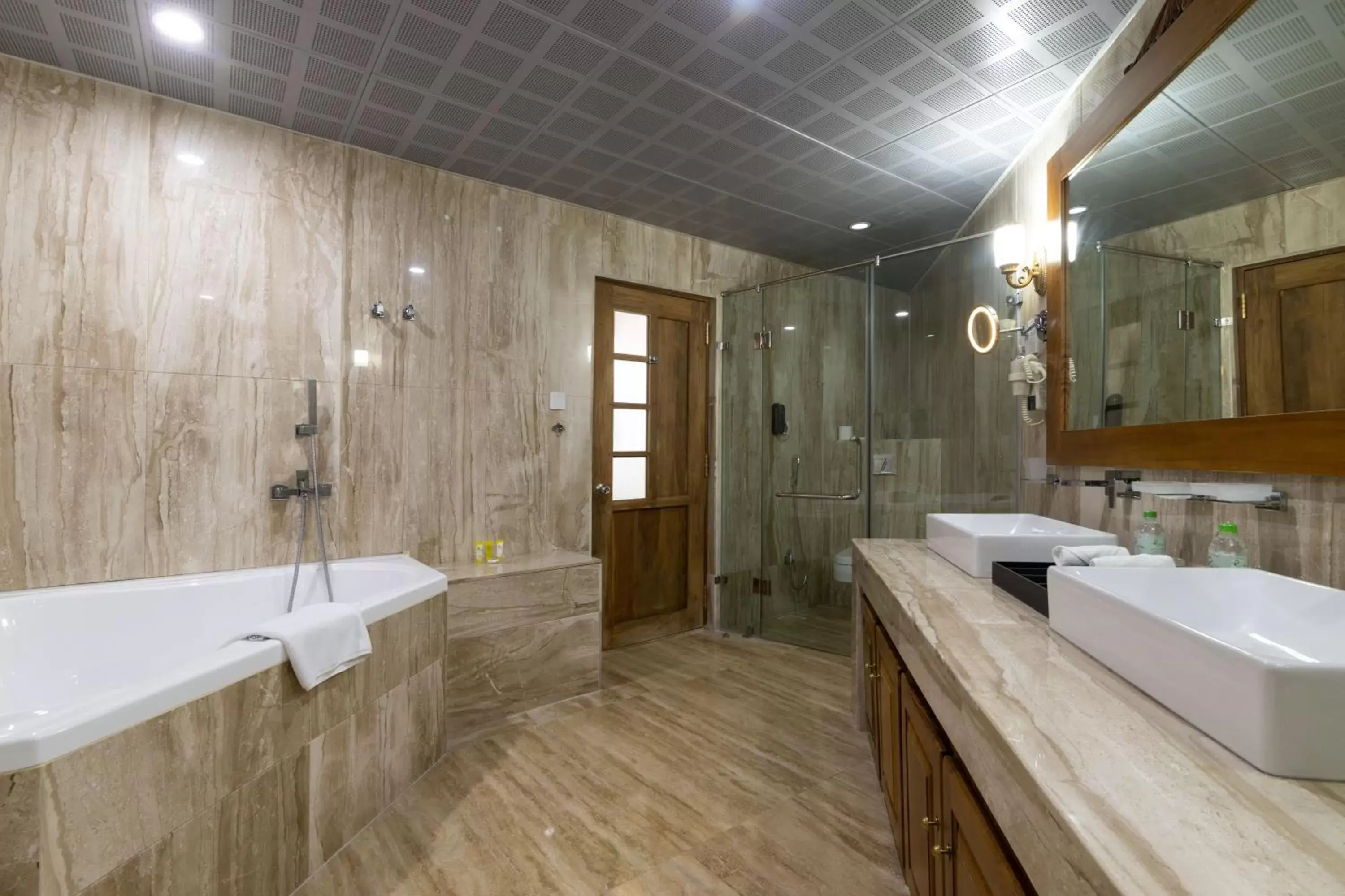 Bathroom in Araliya Green Hills Hotel