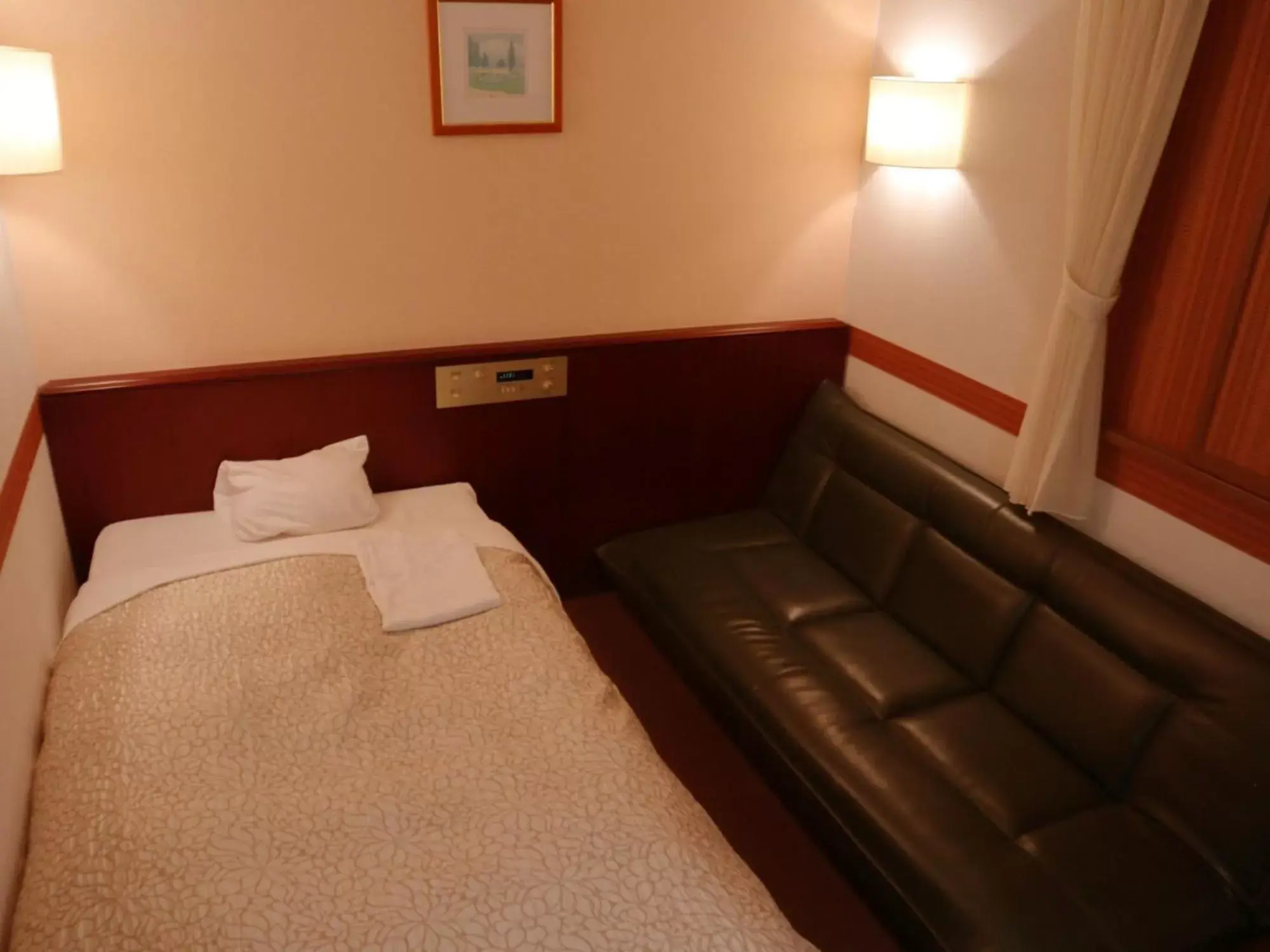 Photo of the whole room, Bed in Kuretake-Inn Central Hamamatsu Photo of the whole room, Bed in Kuretake-Inn Central Hamamatsu