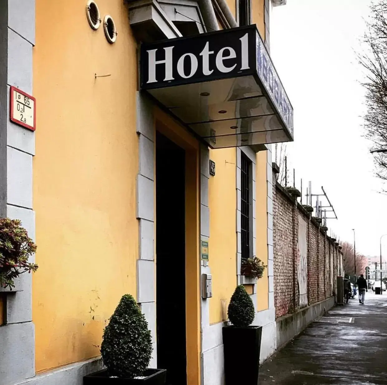 Facade/entrance in Hotel Bogart