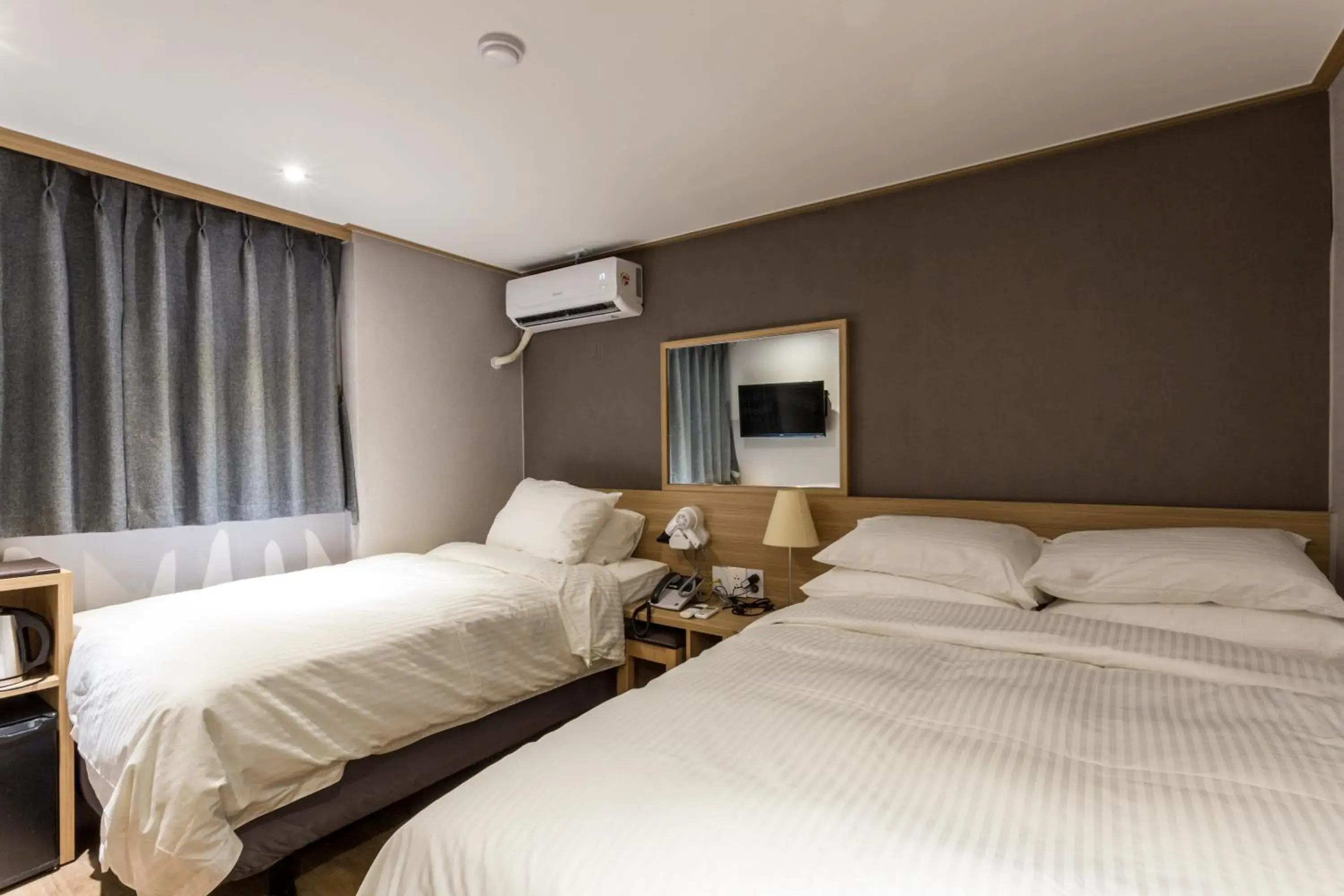 Bedroom, Bed in Hotel Stay Inn Seoul Station