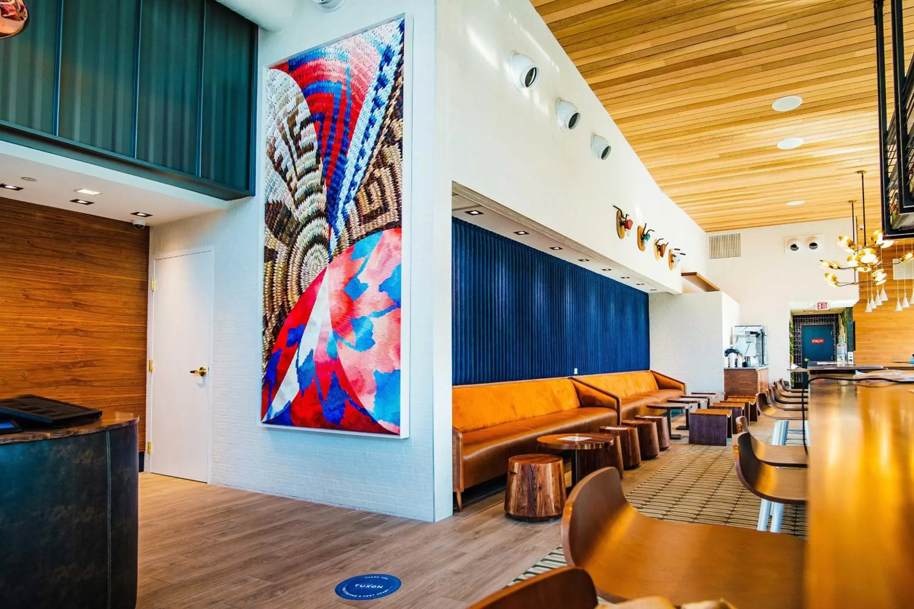 Lounge or bar in The Tuxon Hotel, Tucson, a Member of Design Hotels