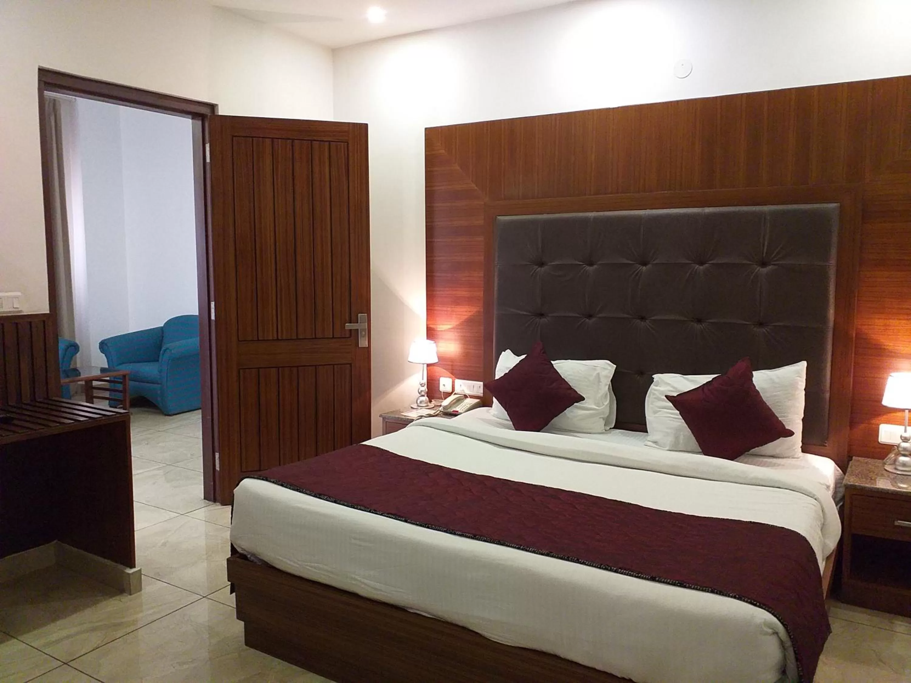 Other, Bed in Grand Hotel Nawanshahr