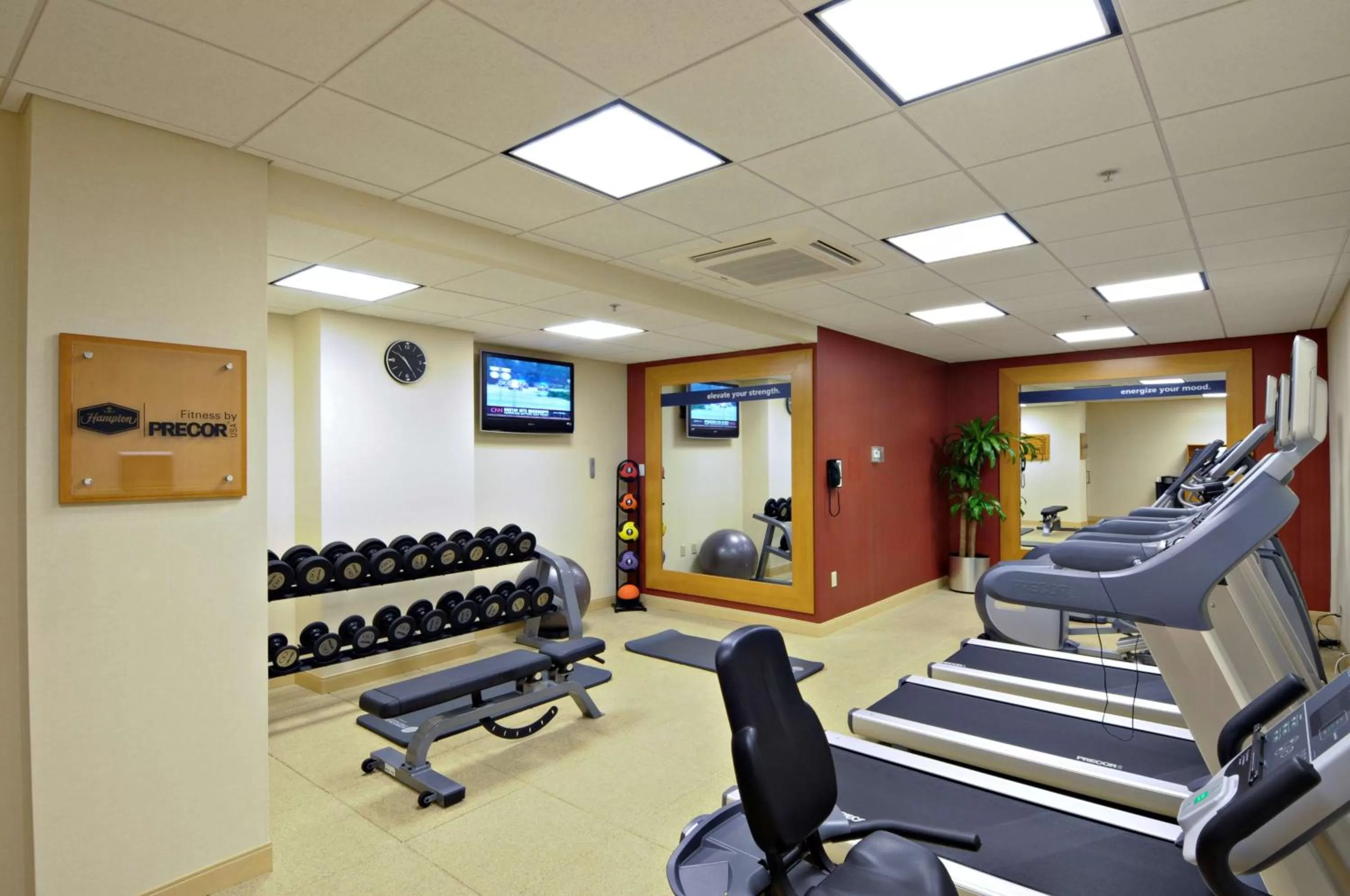 Fitness centre/facilities in Hampton Inn & Suites Columbus-Downtown, Ohio