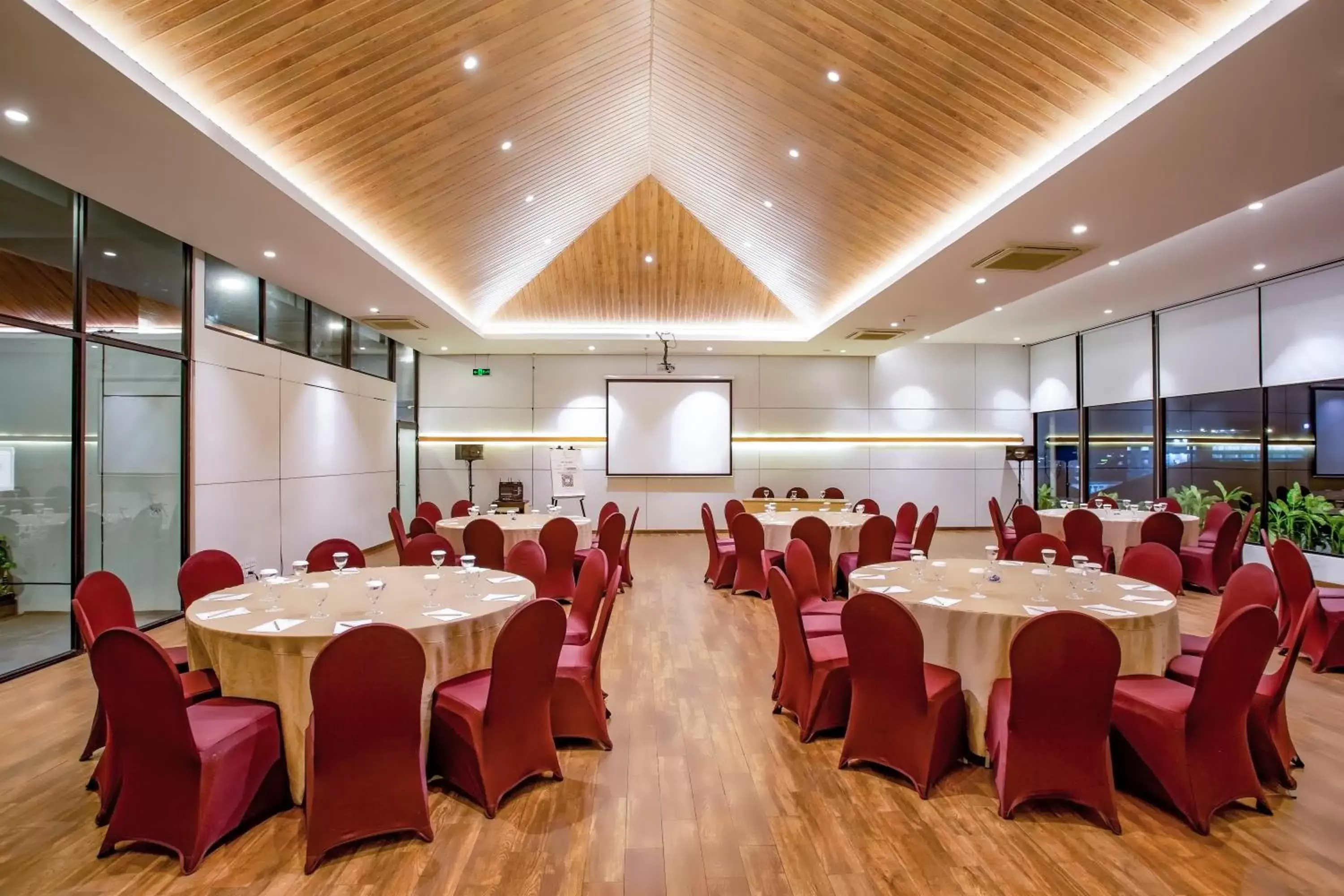 Business facilities, Banquet Facilities in Zest Hotel Sukajadi Bandung