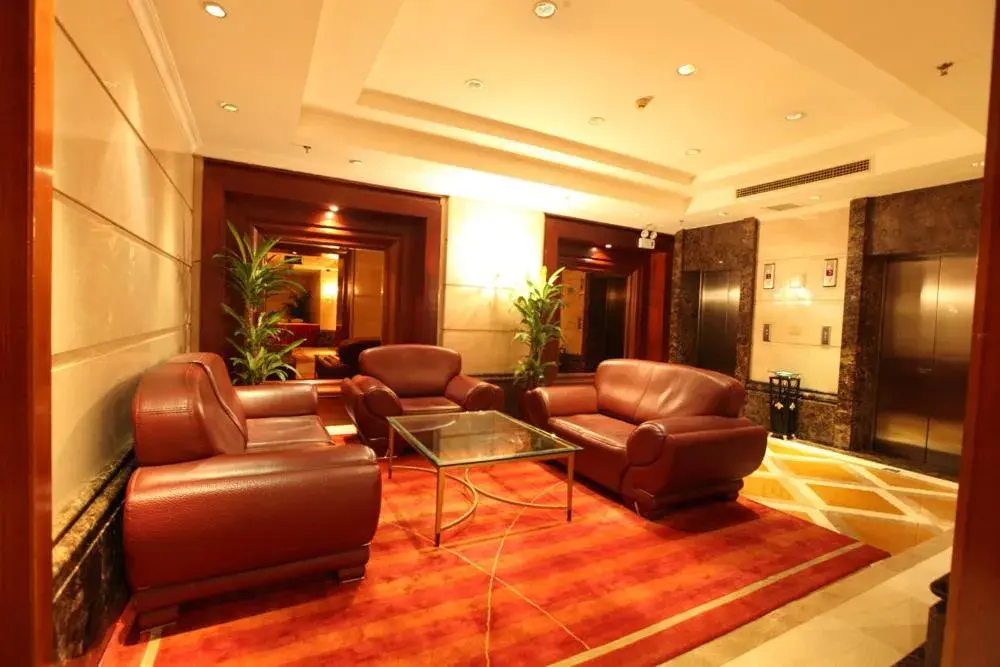 Business facilities, Lobby/Reception in Grand International Hotel
