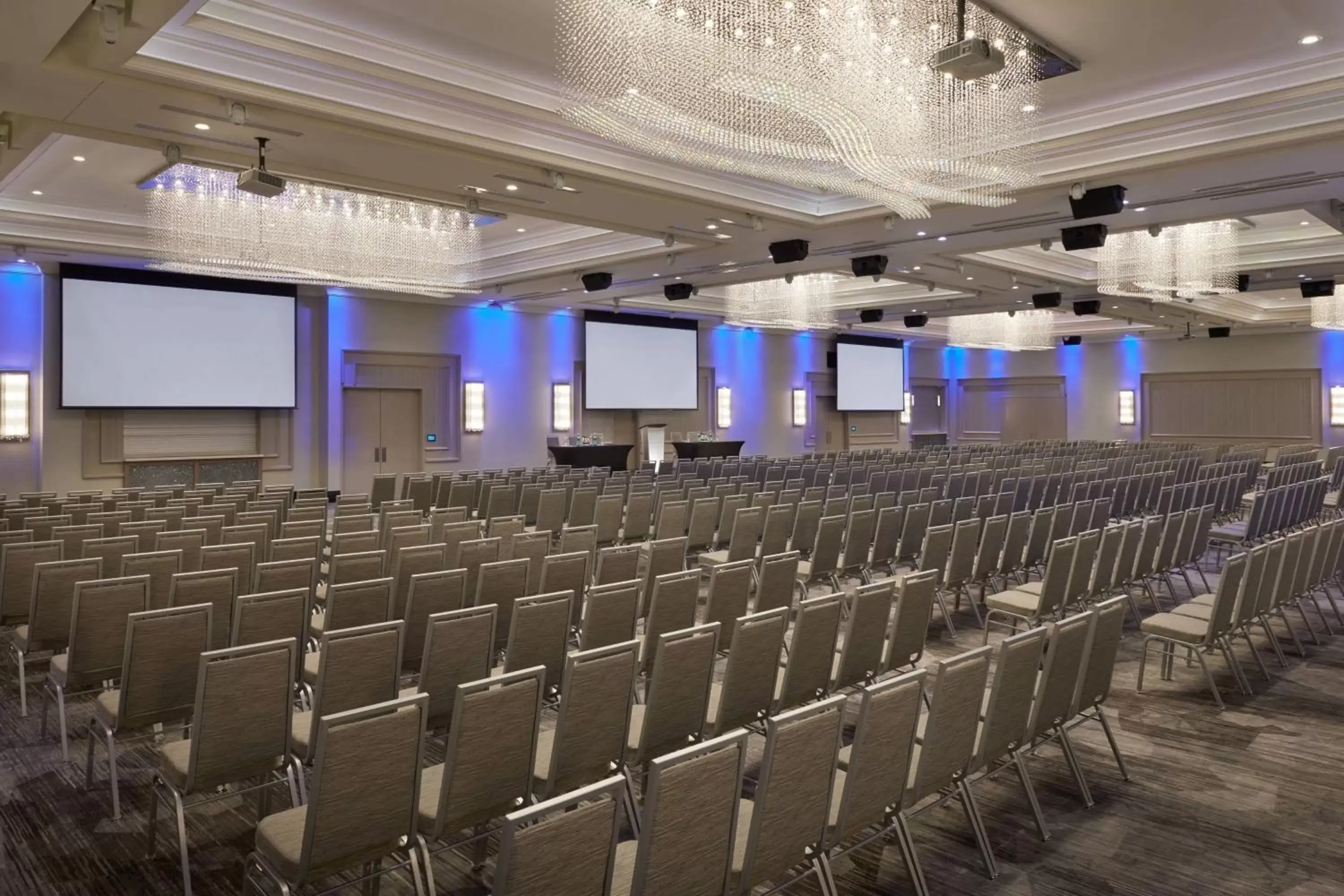 Meeting/conference room in TownePlace Suites by Marriott Oshawa