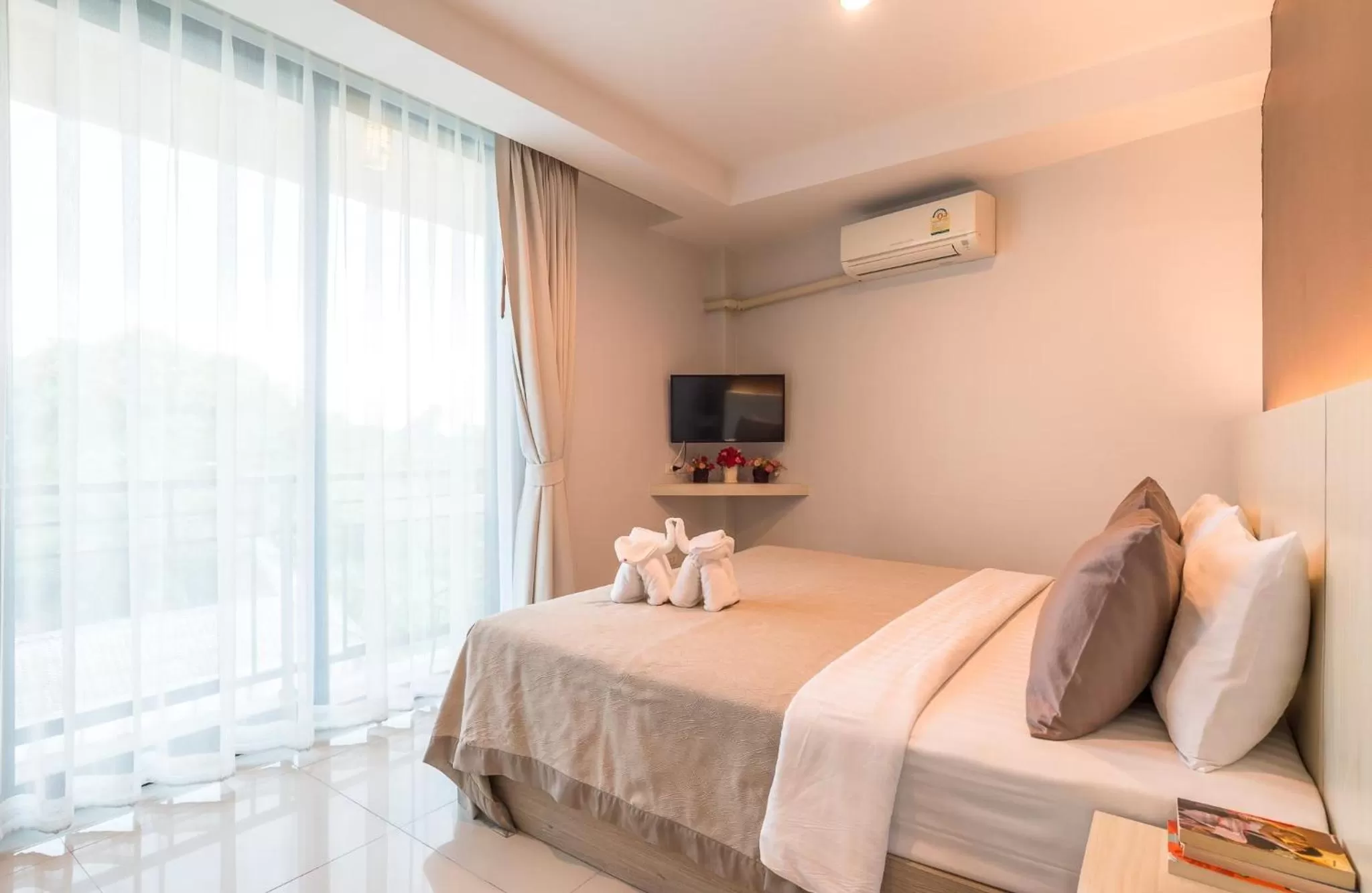Bed in Lada Krabi Residence Hotel - SHA Plus