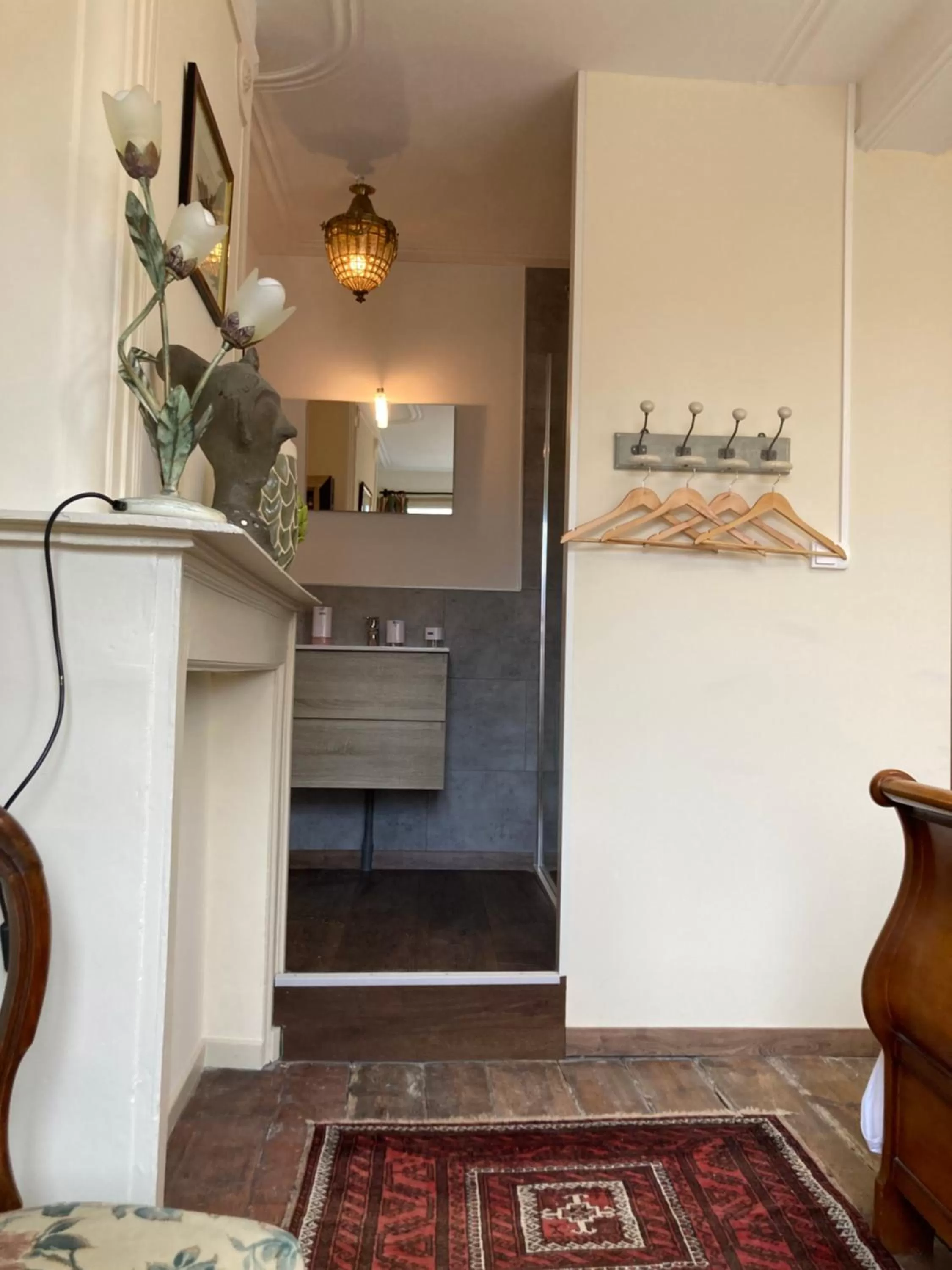 Kitchen/Kitchenette in au 33 chambres d'hôtes