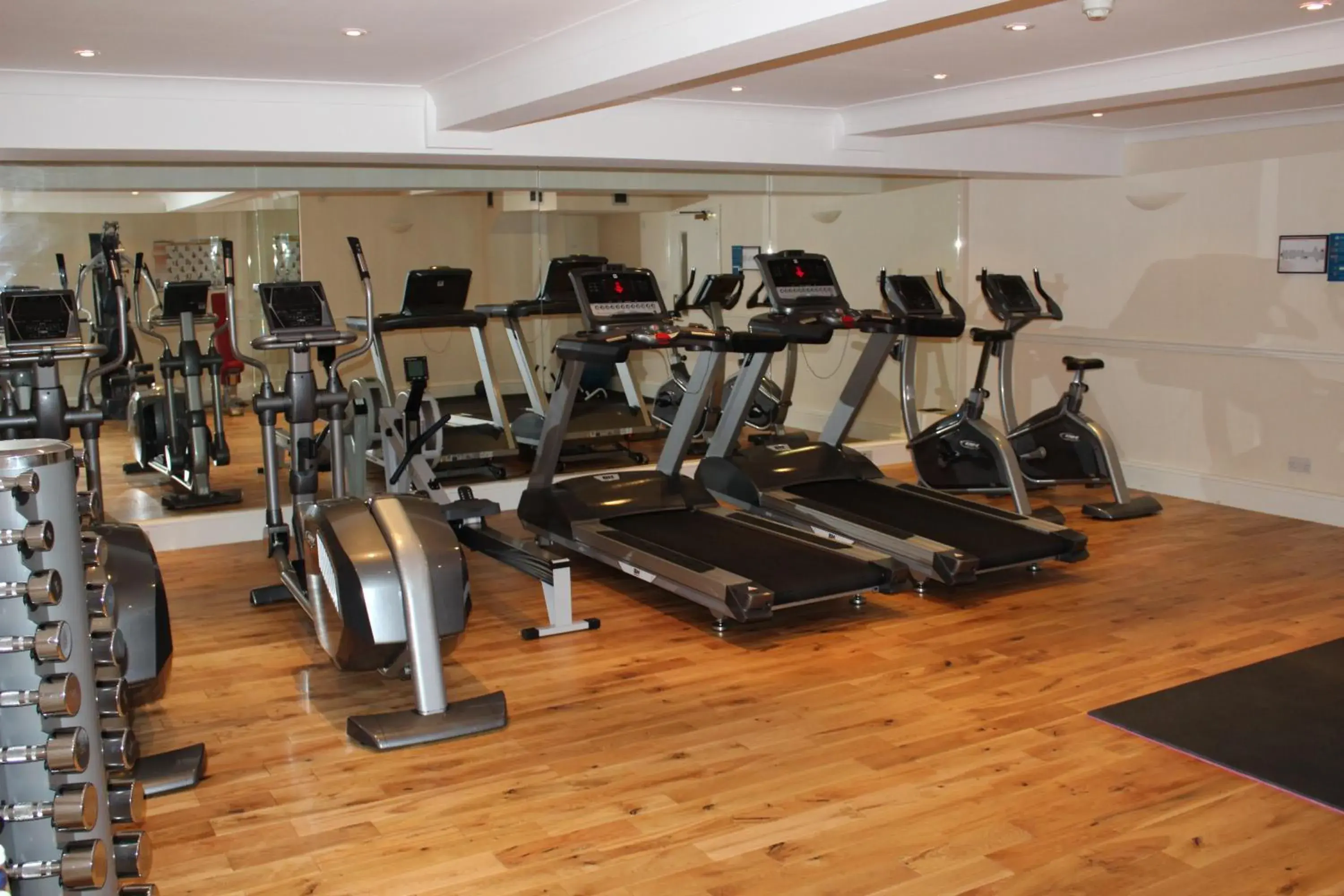 Fitness centre/facilities in The Manor Elstree Fitness centre/facilities in The Manor Elstree