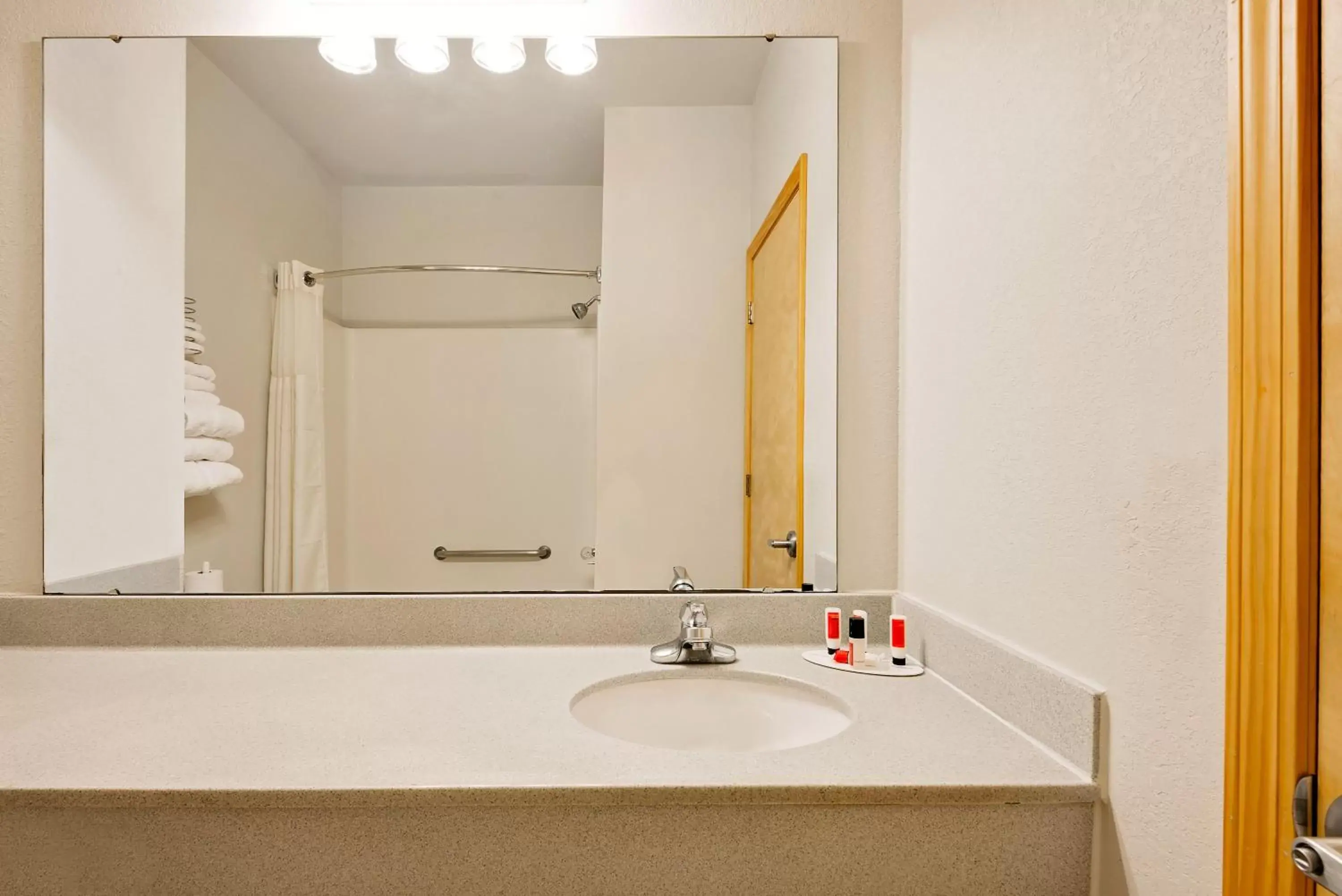 Shower, Bathroom in Baymont by Wyndham Lawrenceburg