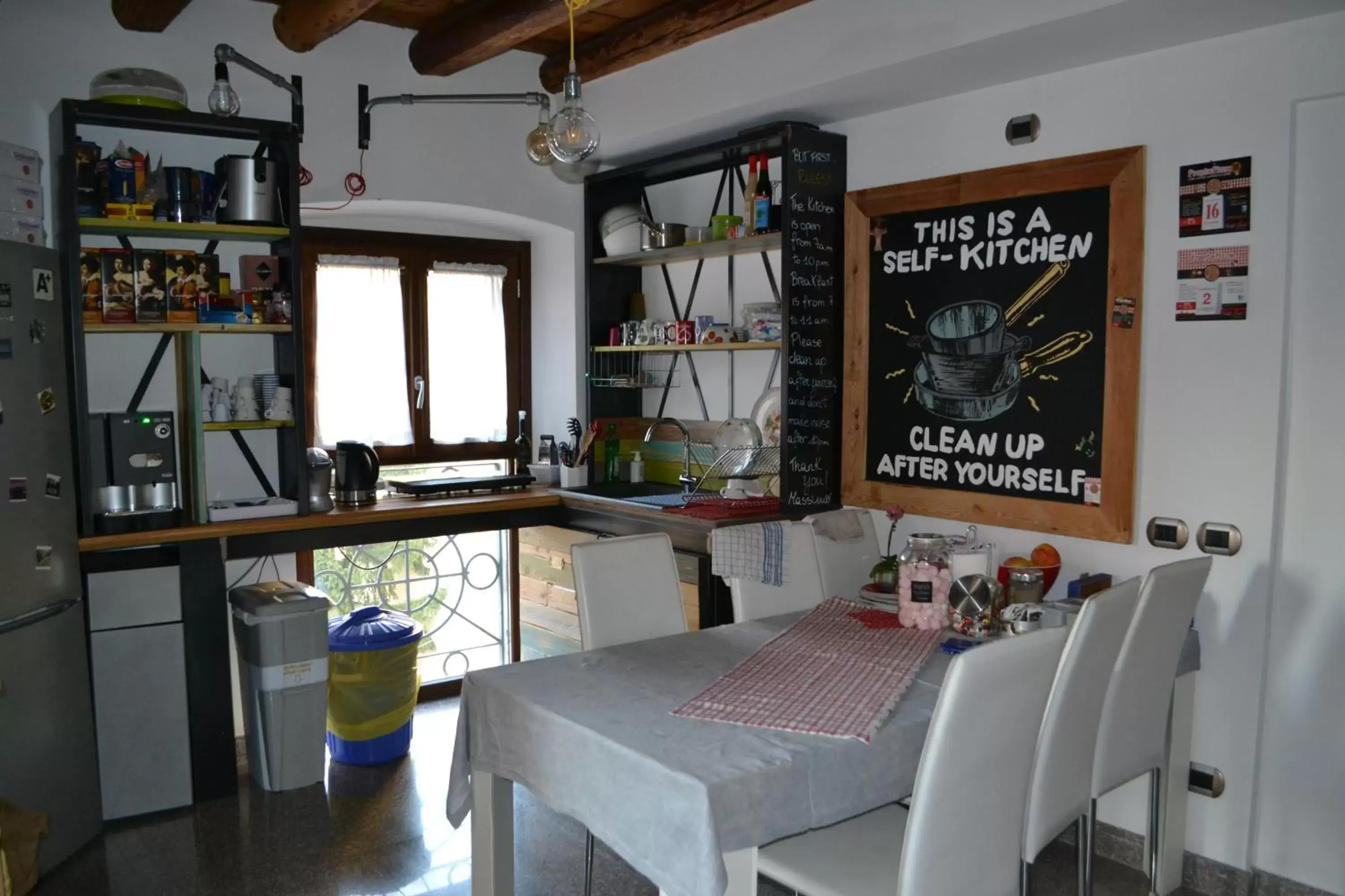 Communal kitchen, Restaurant/Places to Eat in B&B Santa Lucia