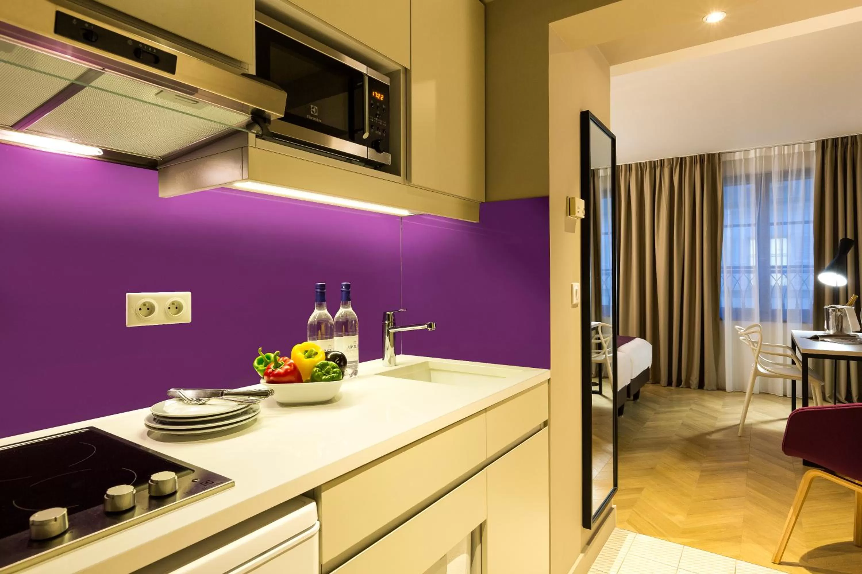 Kitchen or kitchenette in Citadines Opéra Paris