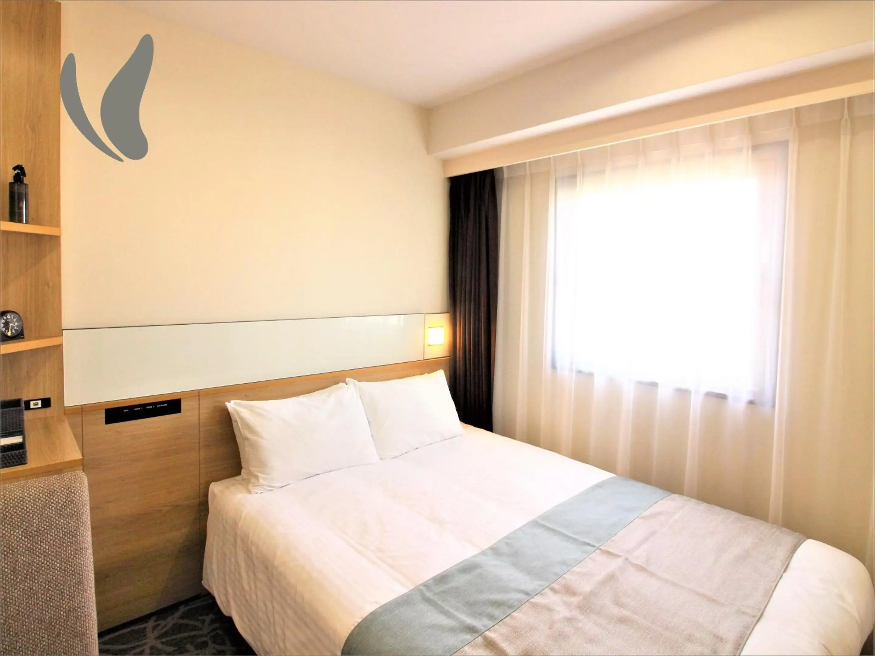Bedroom, Bed in Hotel Hokke Club Naha Shintoshin