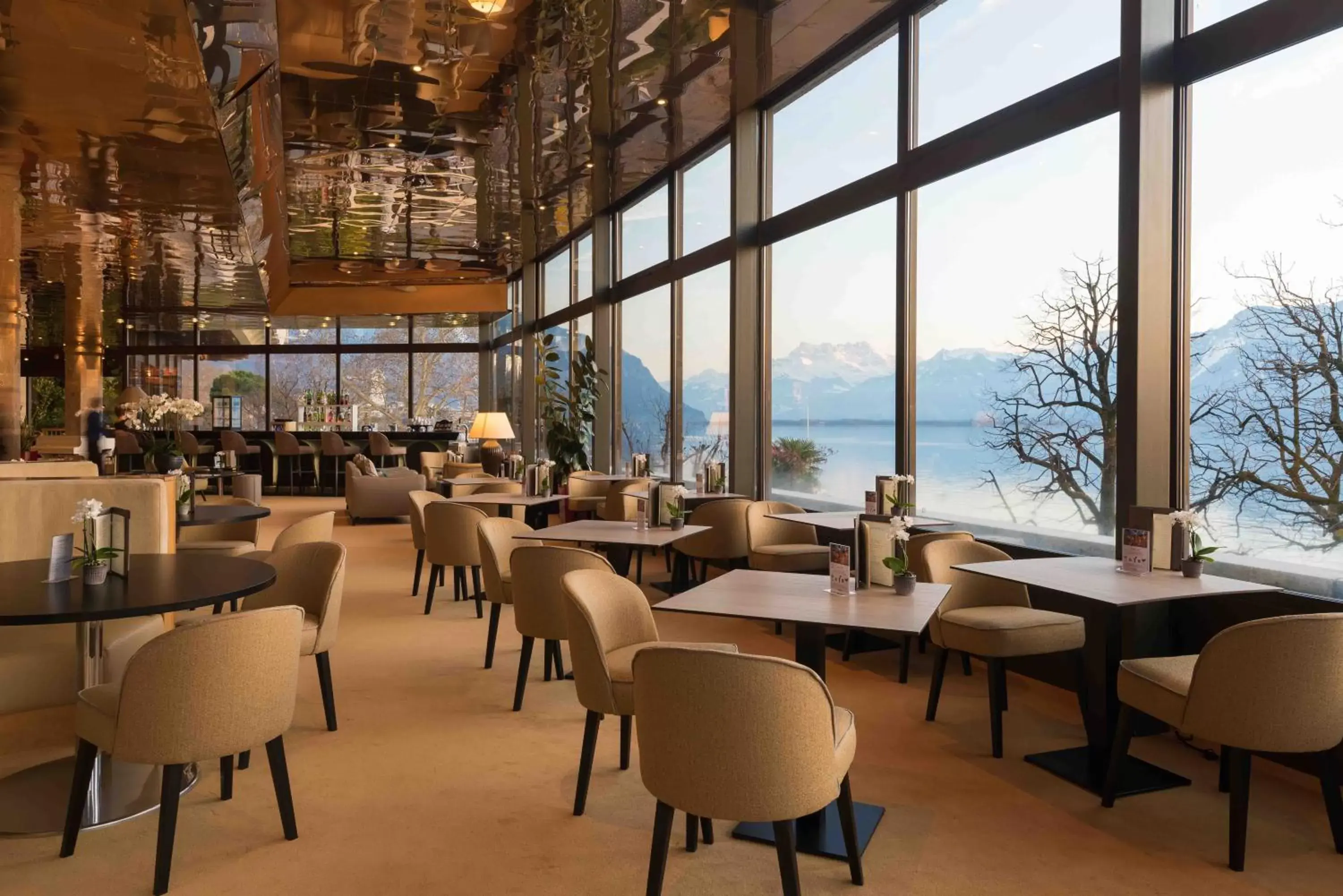 Restaurant/Places to Eat in Royal Plaza Montreux
