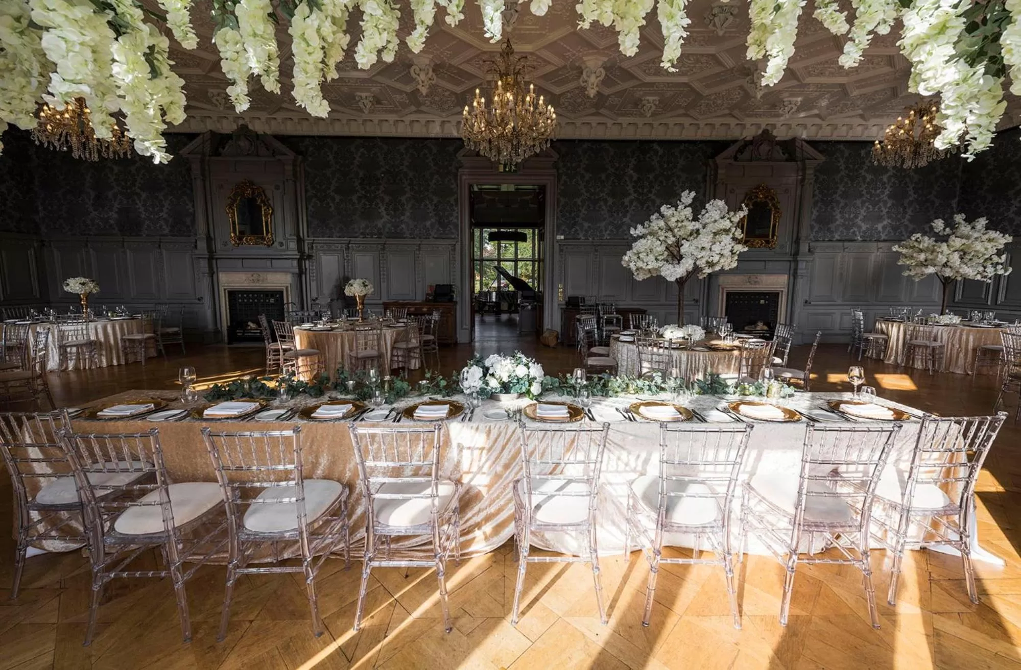 Restaurant/Places to Eat in Hoar Cross Hall