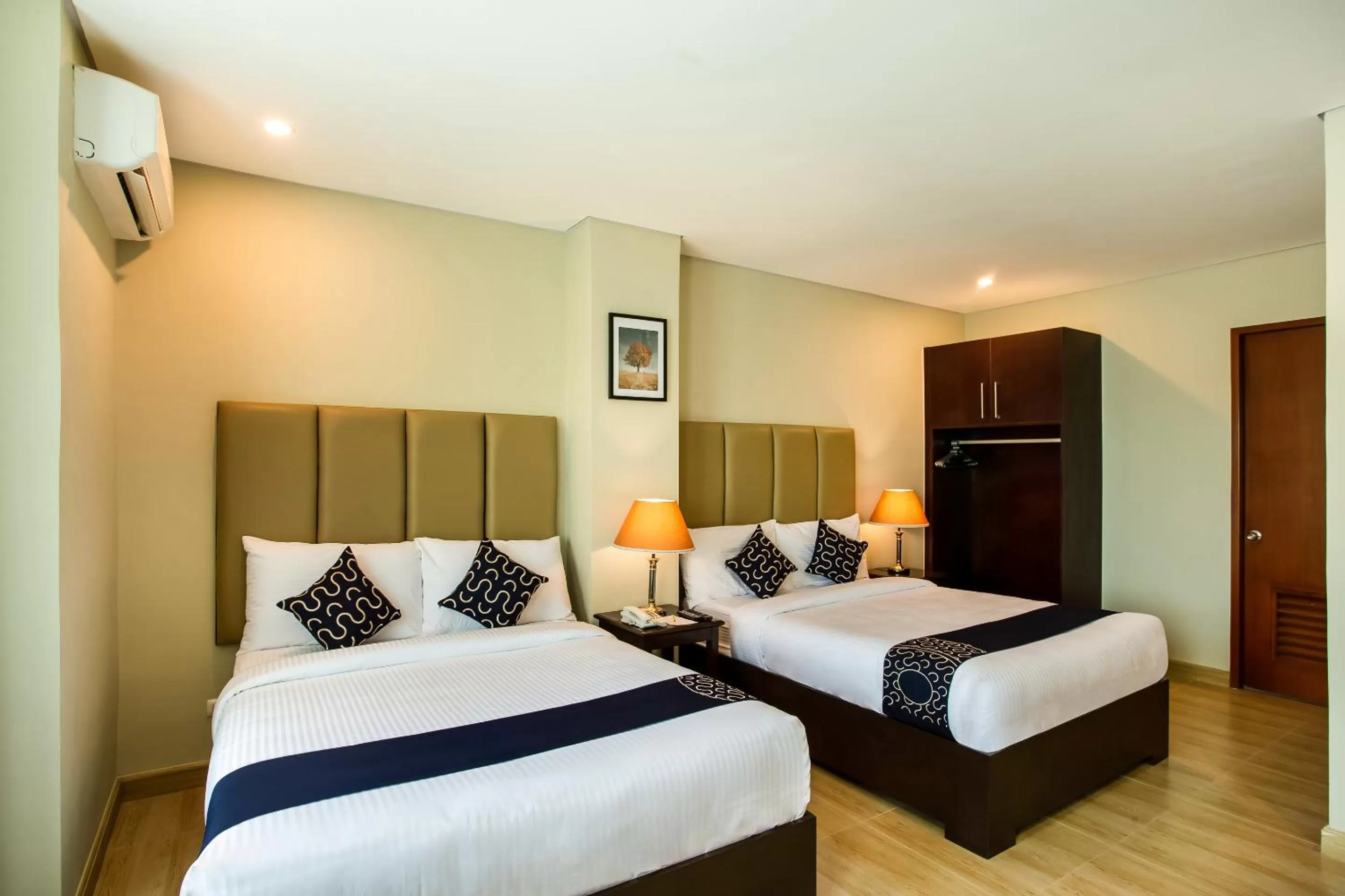 Superior Family Room in Capital O 461 Asrodel Hotel