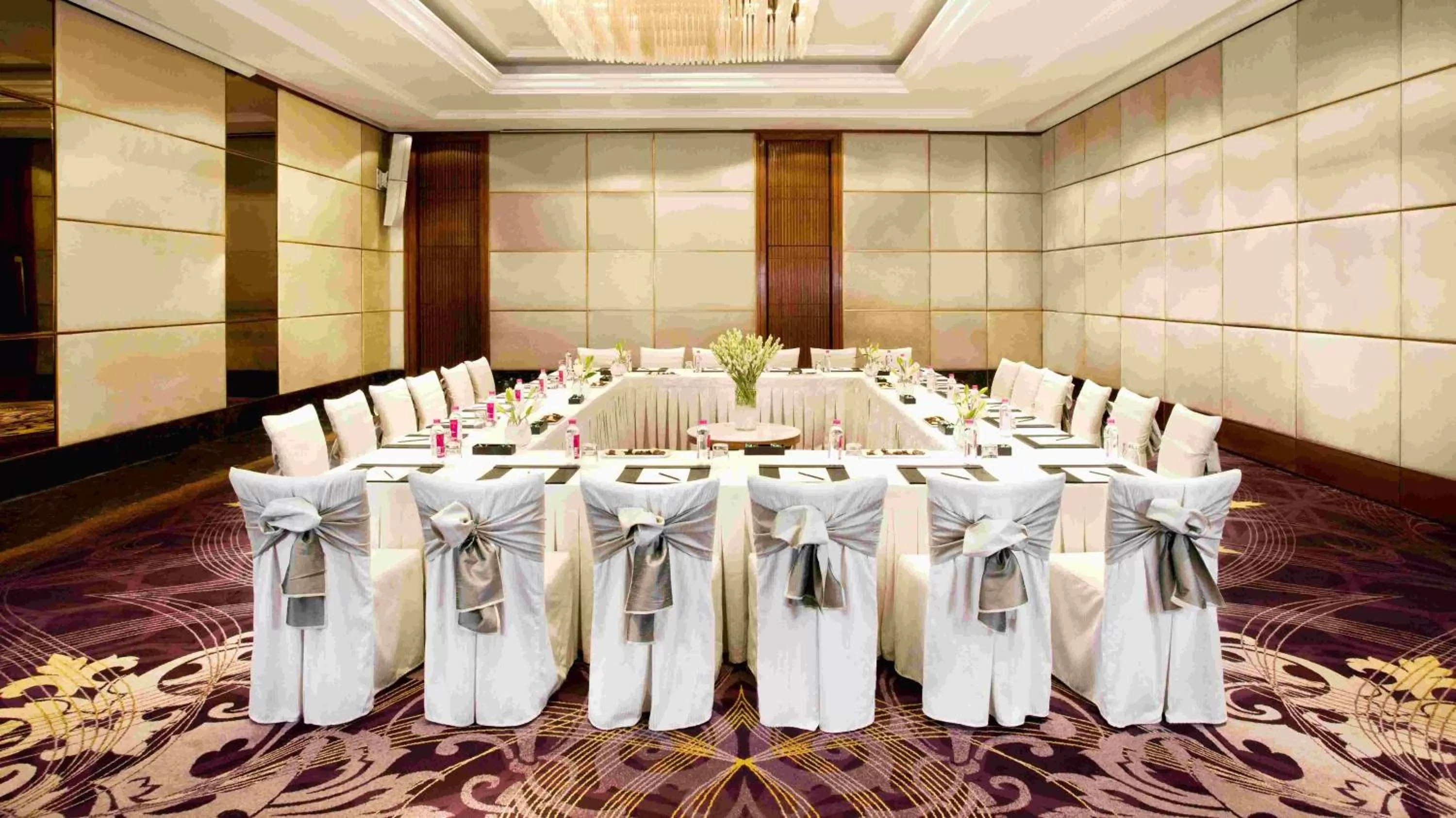 Meeting/conference room in Holiday Inn New Delhi Mayur Vihar Noida by IHG