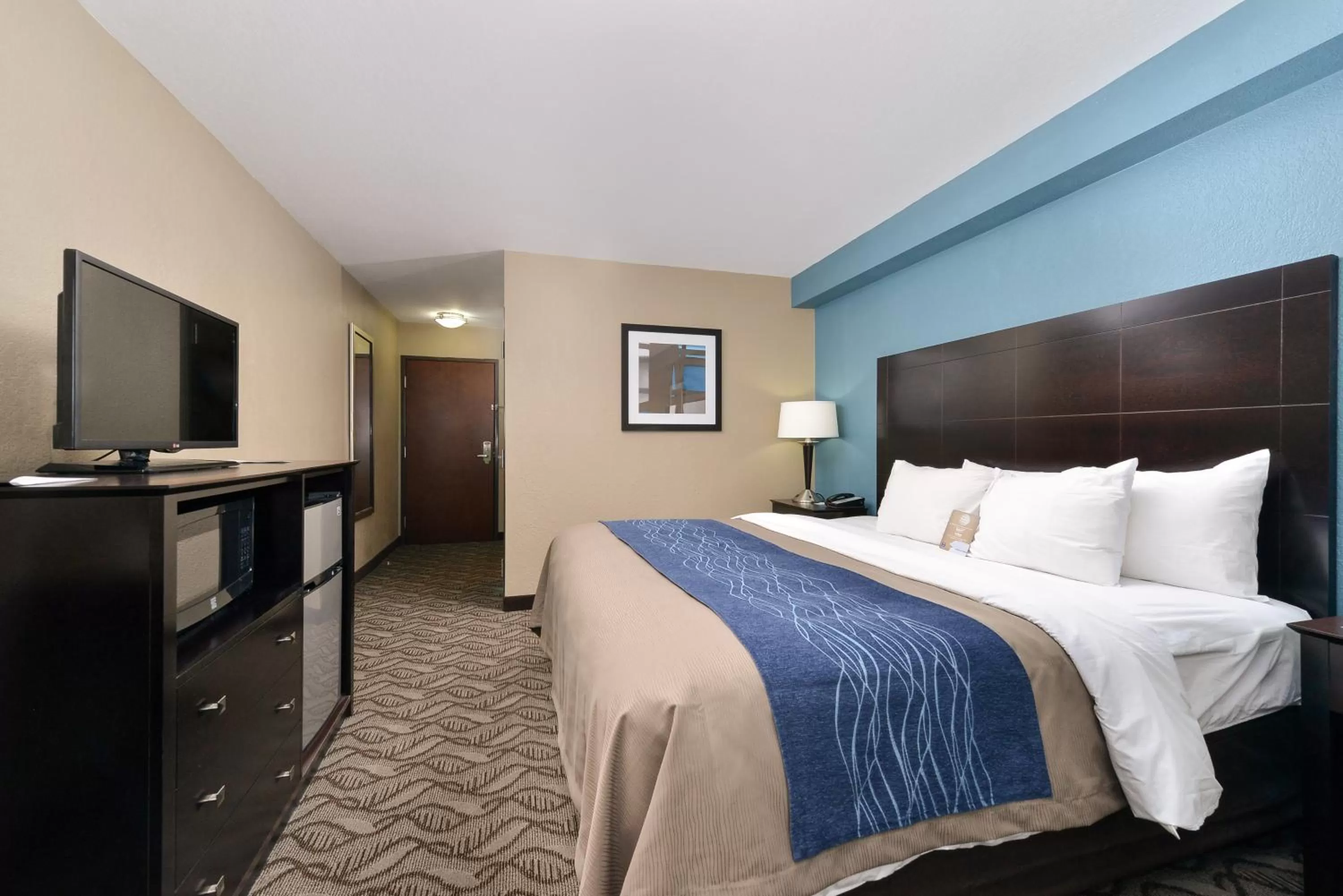 Bedroom, Bed in Comfort Inn & Suites Springfield I-55