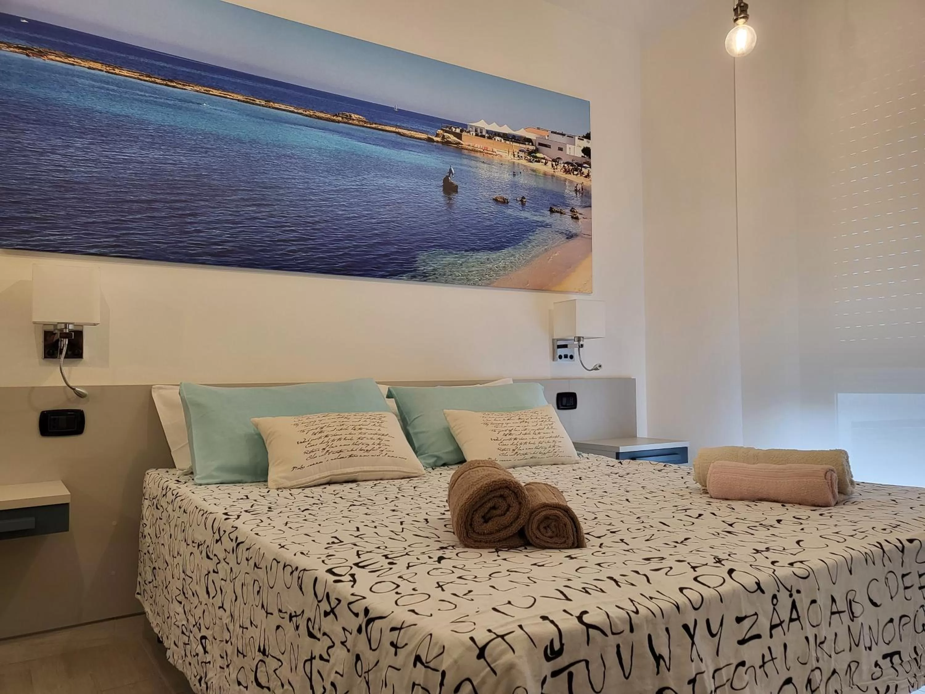 Bedroom, Bed in Re Barbaro