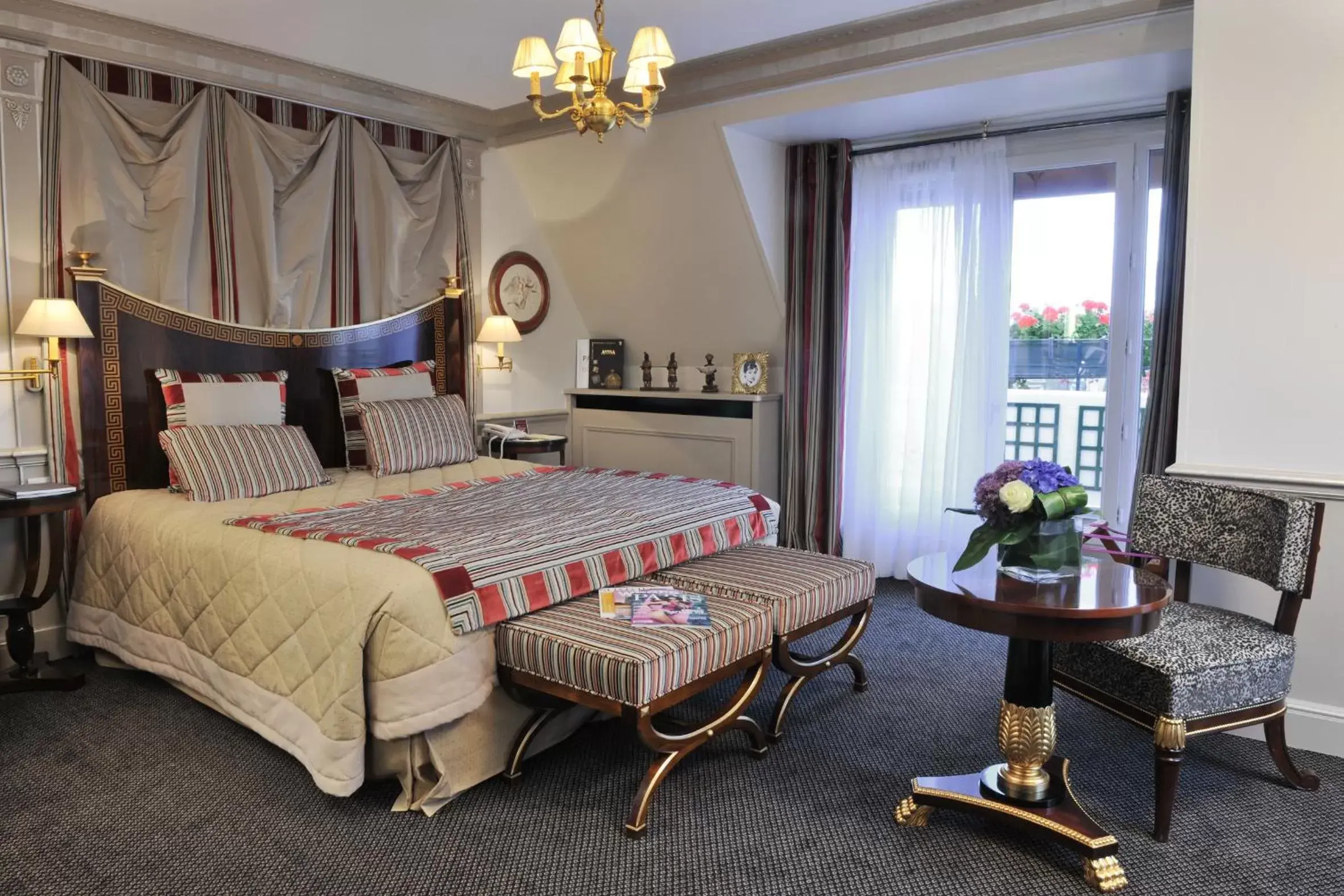 Bed in Hotel Napoleon Paris