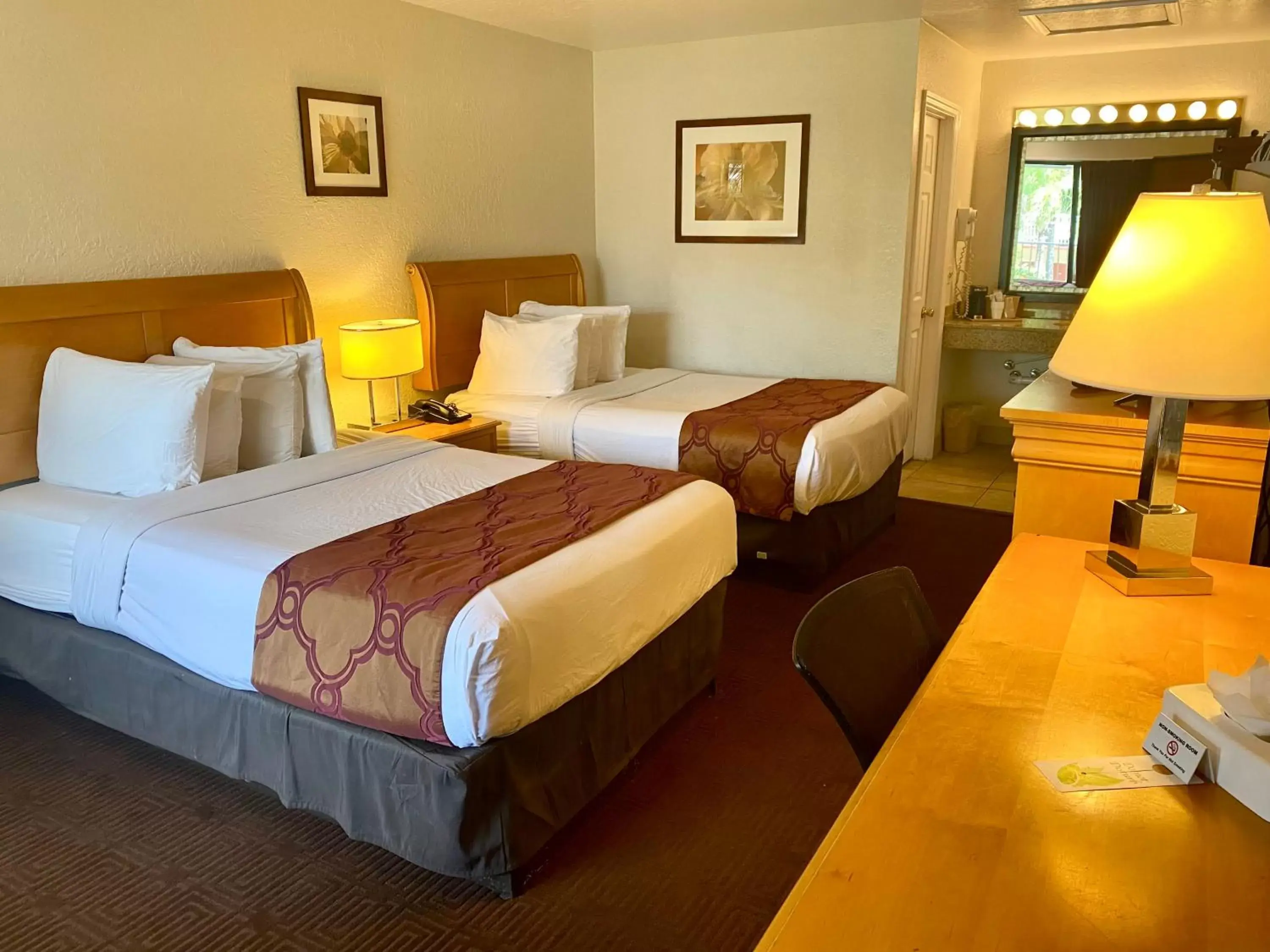 Bedroom, Bed in Garden Inn of Homestead Bedroom, Bed in Garden Inn of Homestead