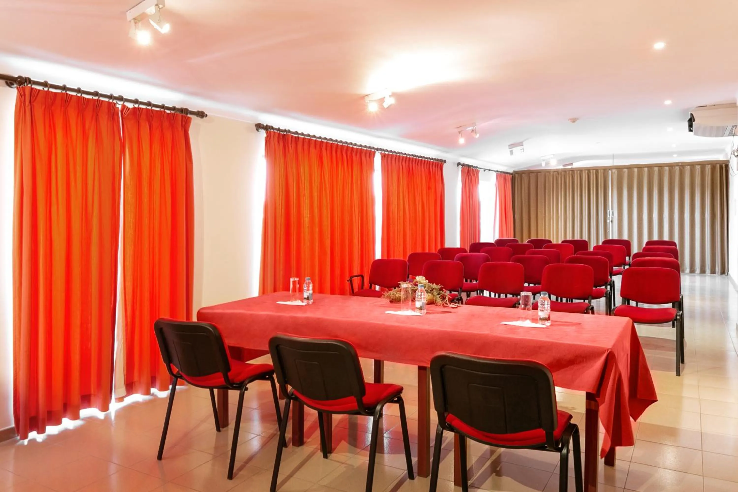 Meeting/conference room in Hotel Comendador