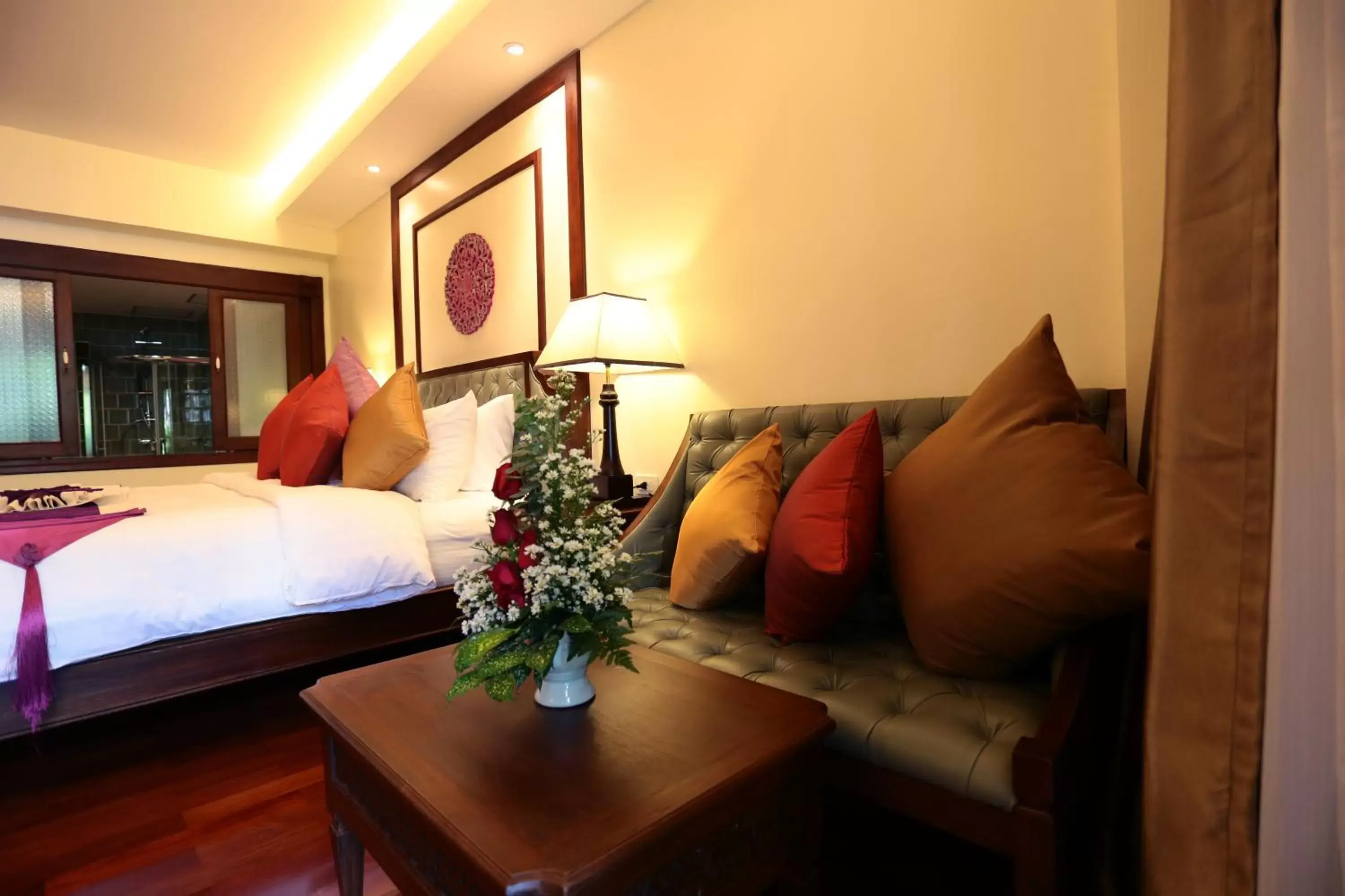 Living room, Bed in Viangluang Resort