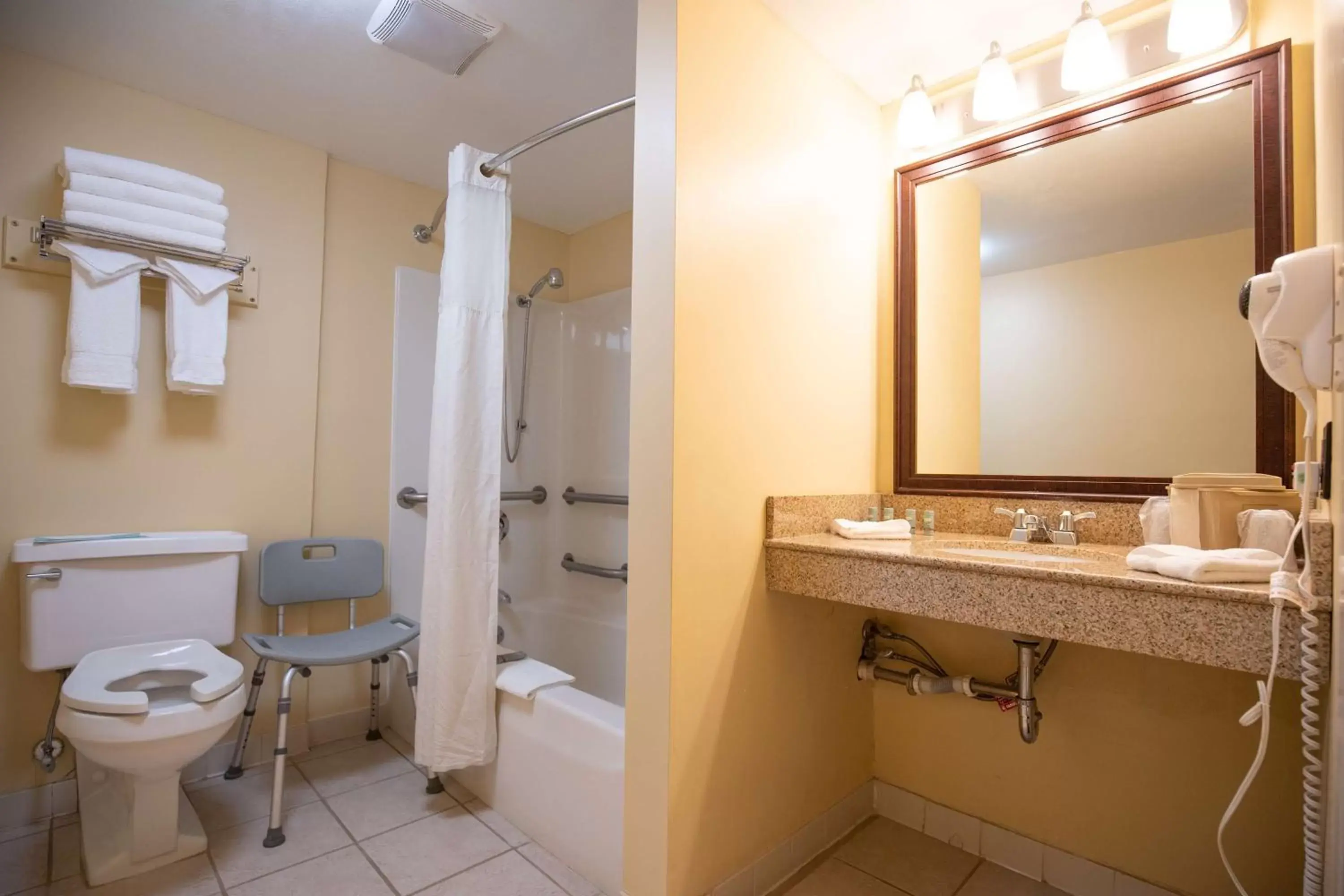 Bathroom in Best Western of Lake George