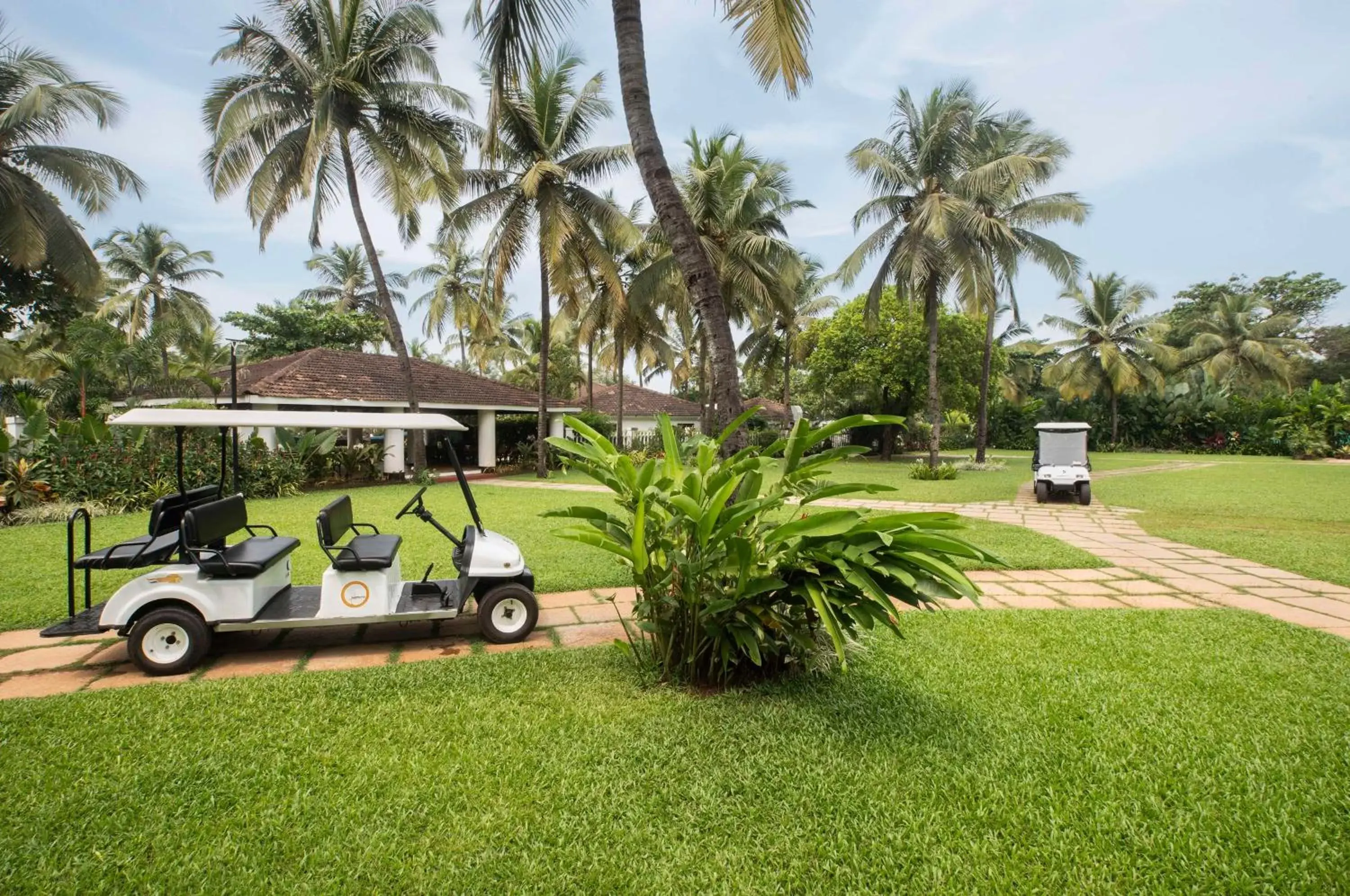 Property building, Garden in Radisson Blu Resort, Goa