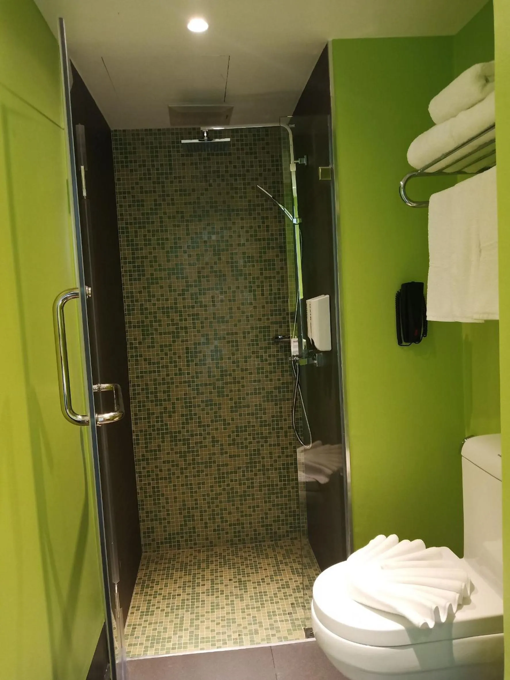 Bizotel Premier Hotel & Residence