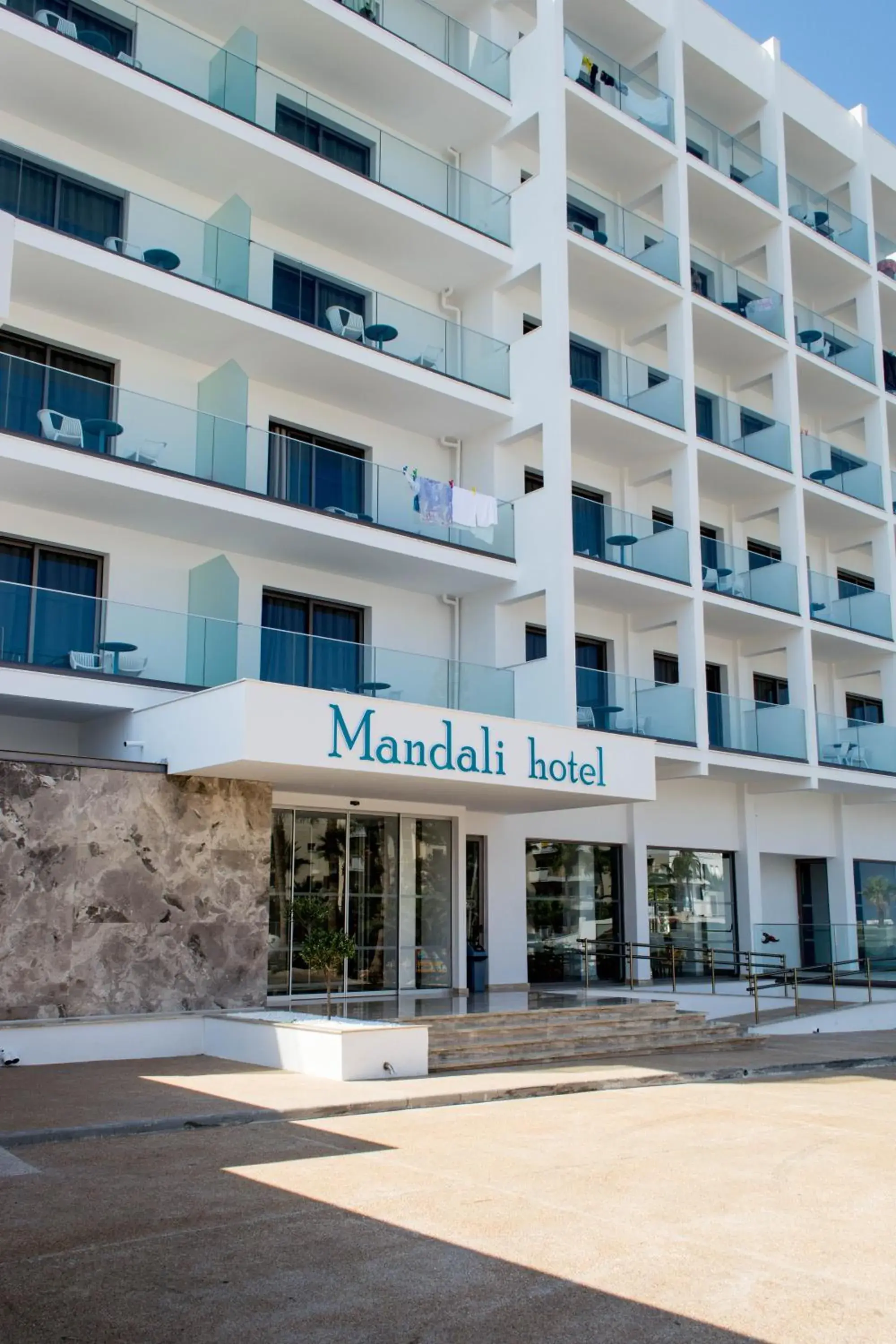 Facade/entrance, Property Building in Mandali Hotel