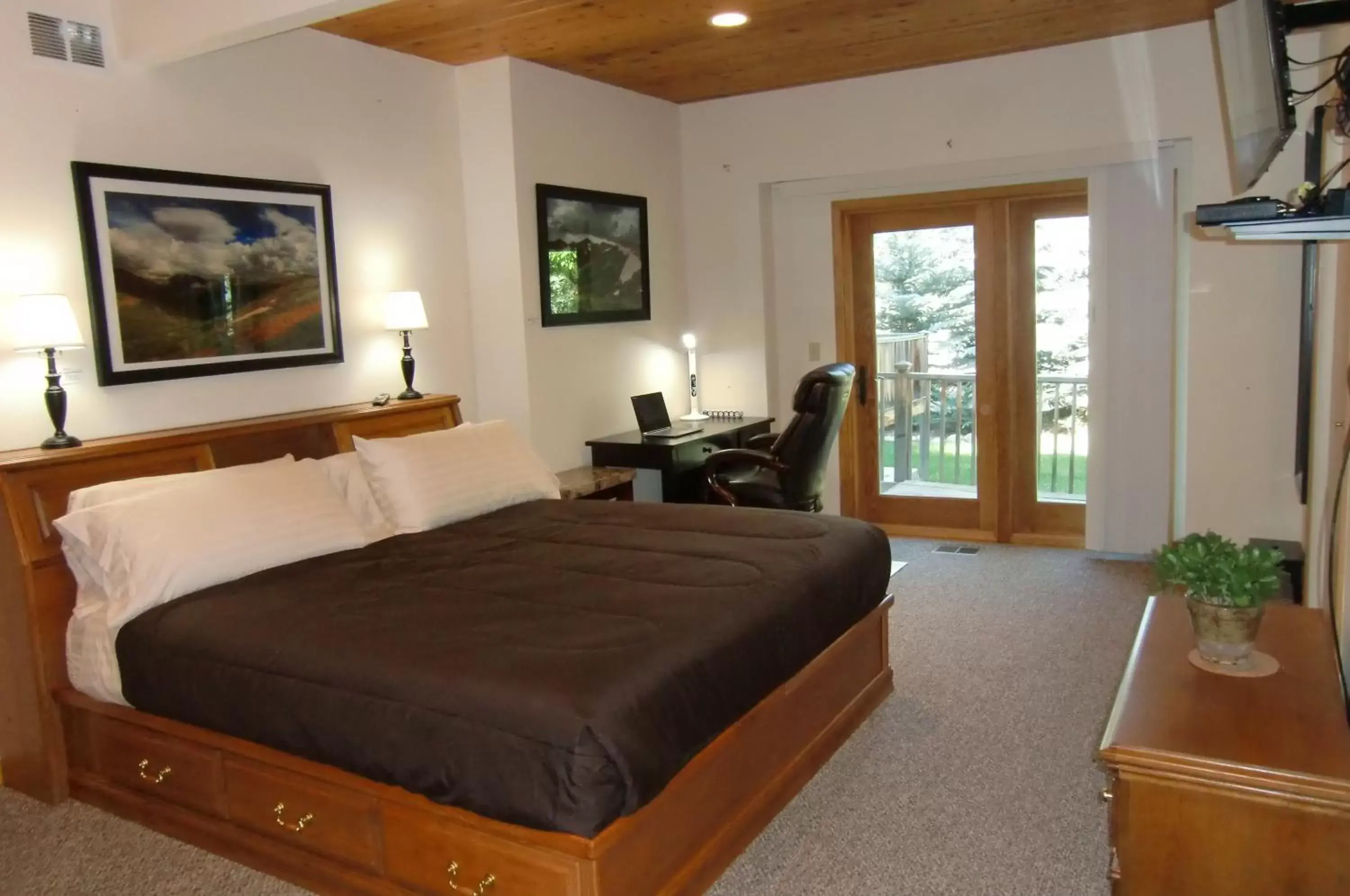 Photo of the whole room in Mein Haus Bed & Breakfast Photo of the whole room in Mein Haus Bed & Breakfast