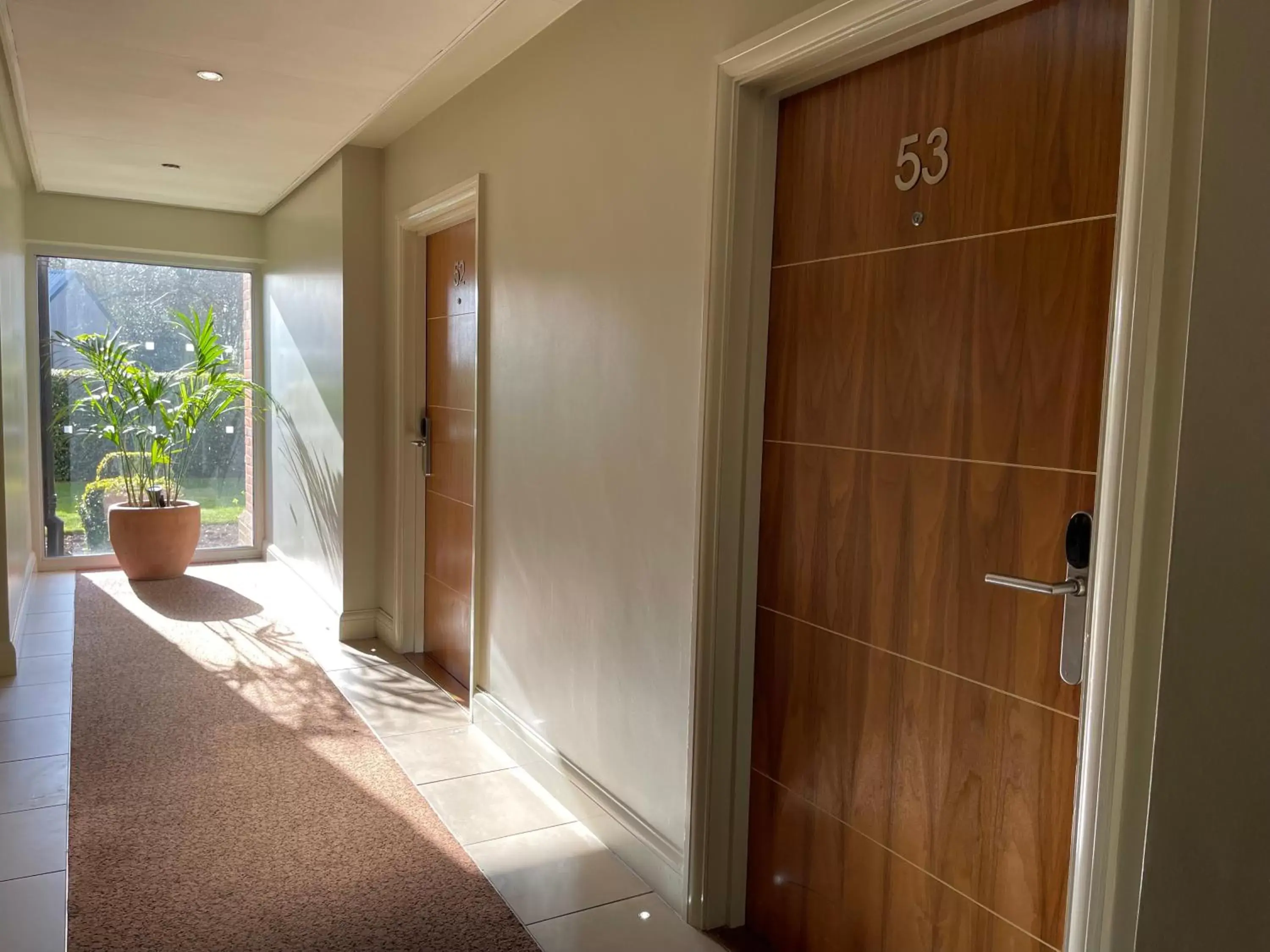 Facade/entrance, Bathroom in Park Farm Hotel