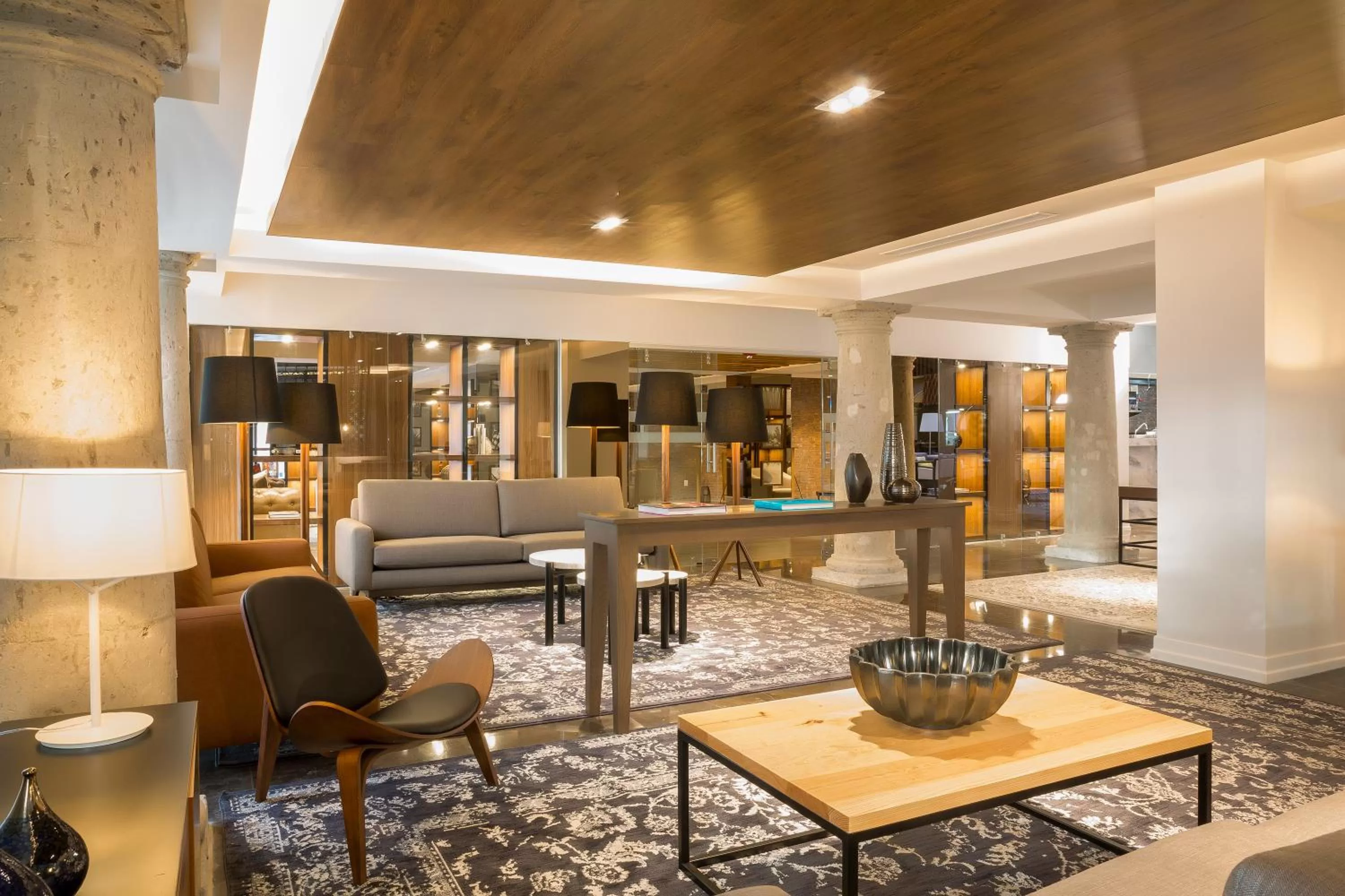 Lobby or reception in Hotel Indigo Guadalajara Expo by IHG
