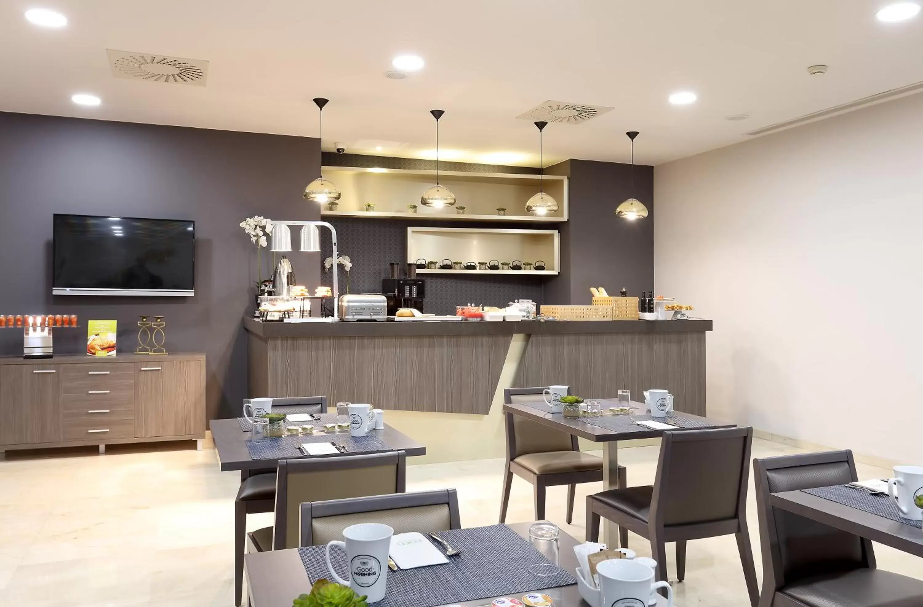 Lounge or bar, Restaurant/Places to Eat in Exe Zaragoza WTC