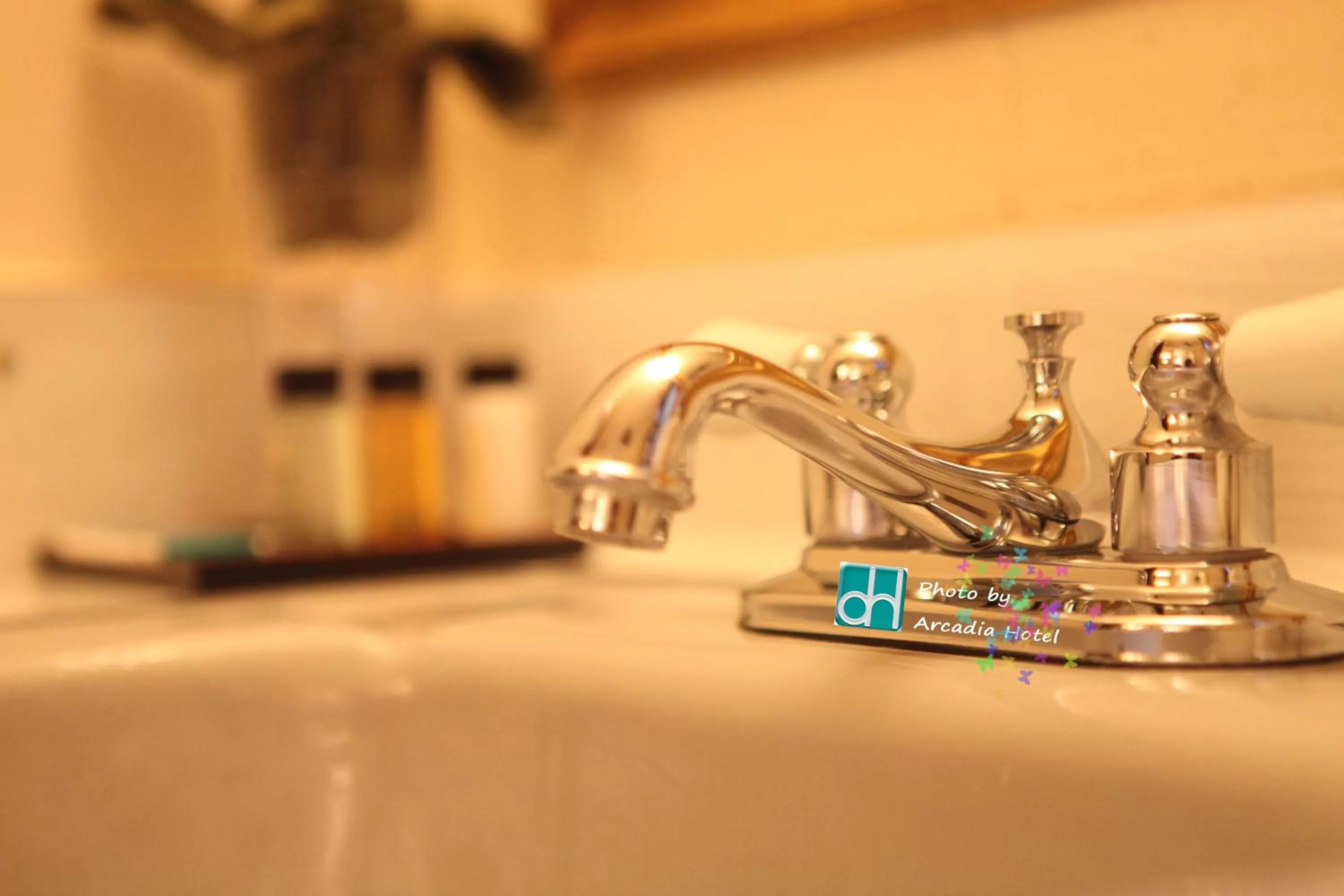 Bathroom in Arcadia Hotel